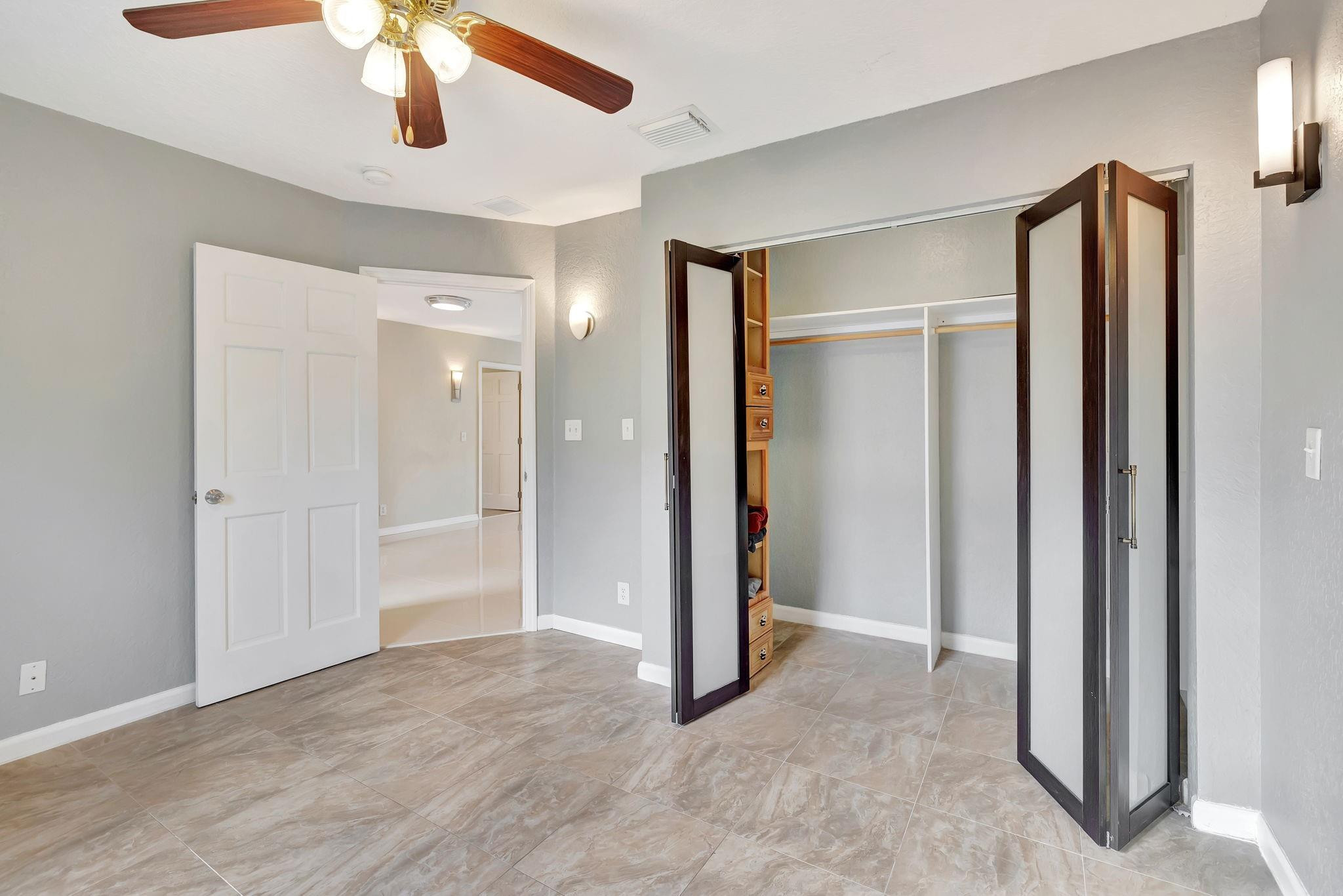 2490 NW 4th Court, Pompano Beach