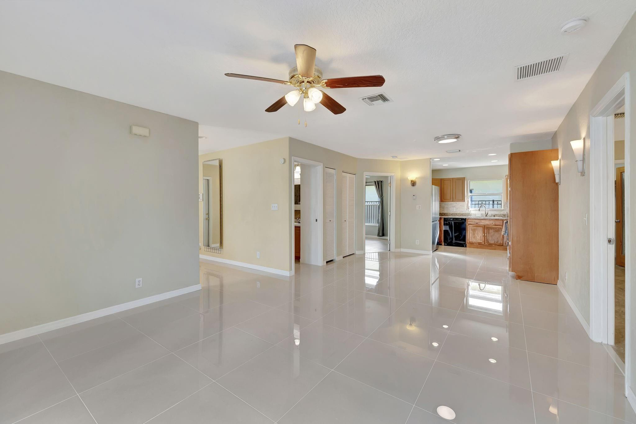 2490 NW 4th Court, Pompano Beach