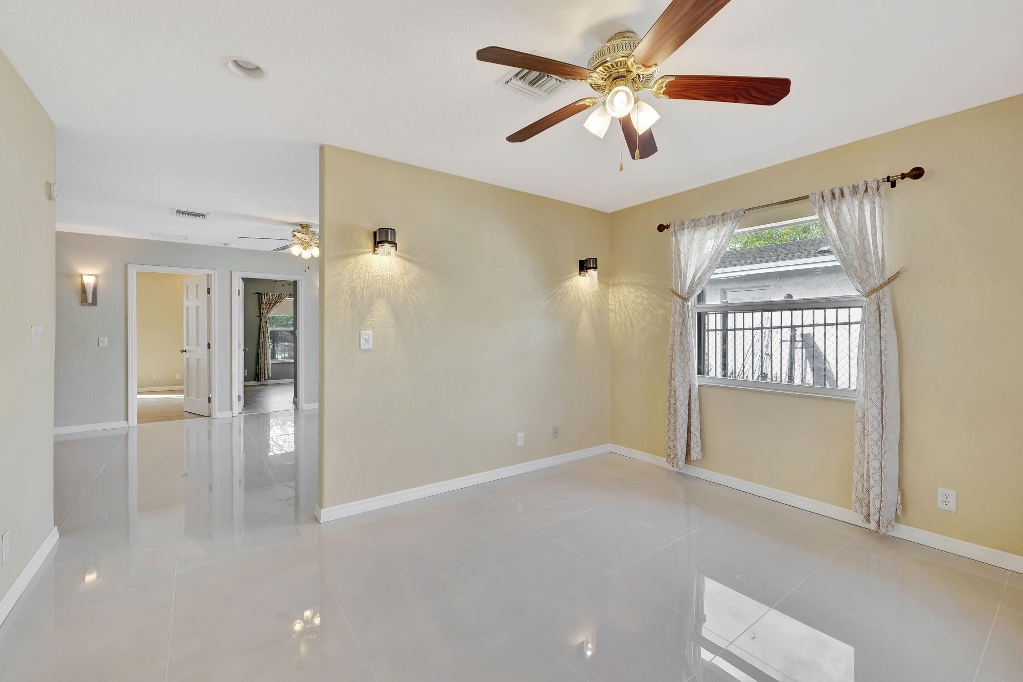 2490 NW 4th Court, Pompano Beach