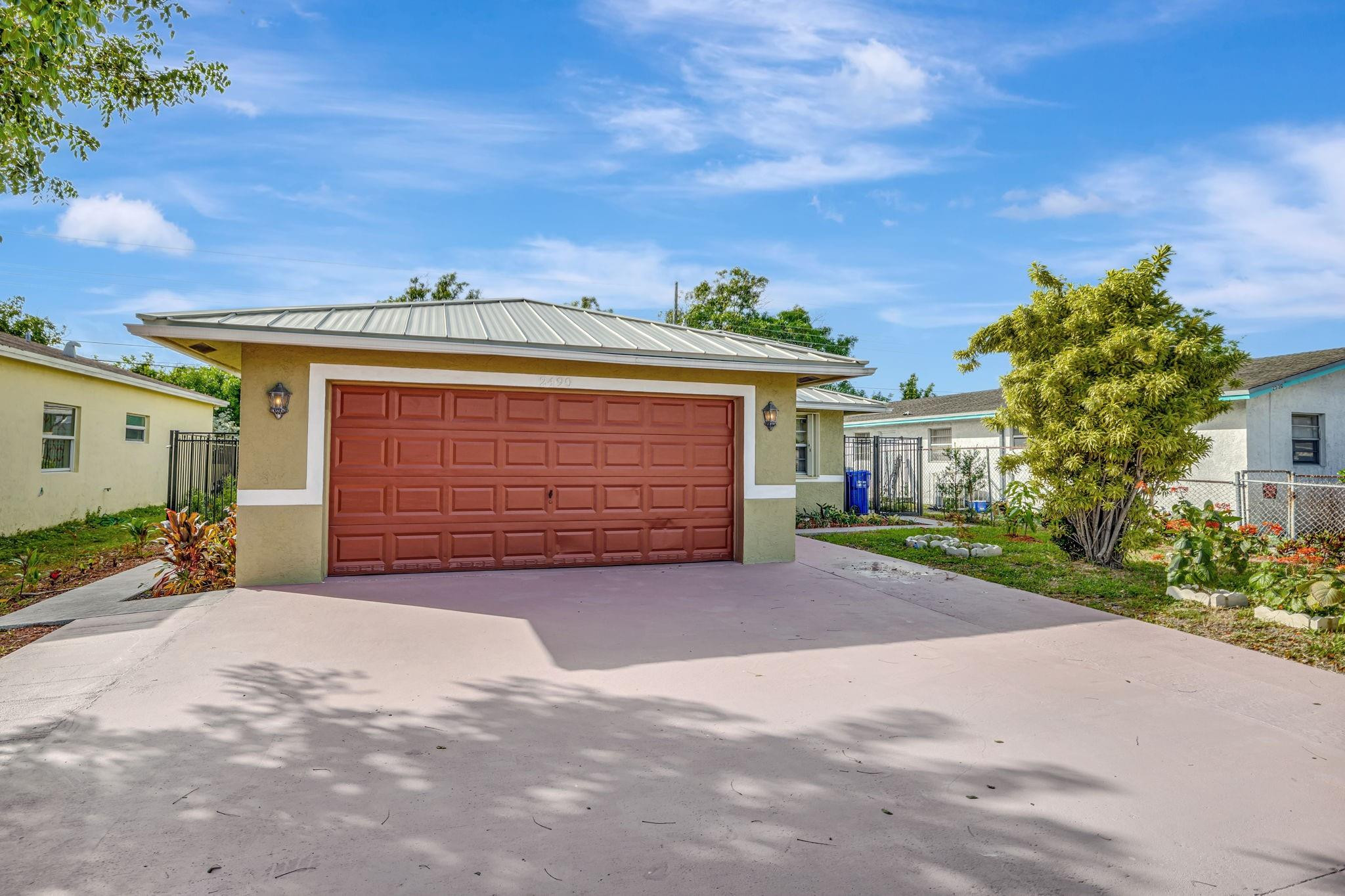 2490 NW 4th Court, Pompano Beach