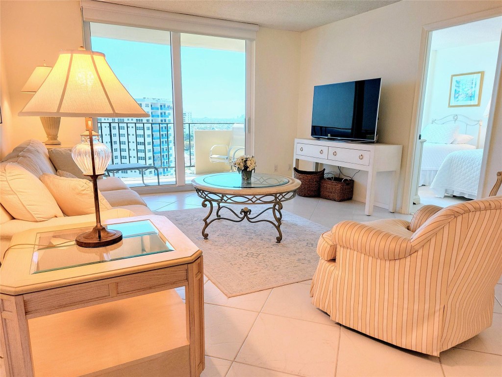 2000 S Ocean Blvd 14 F