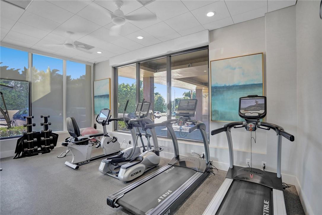 2000 S Ocean Blvd 14 F