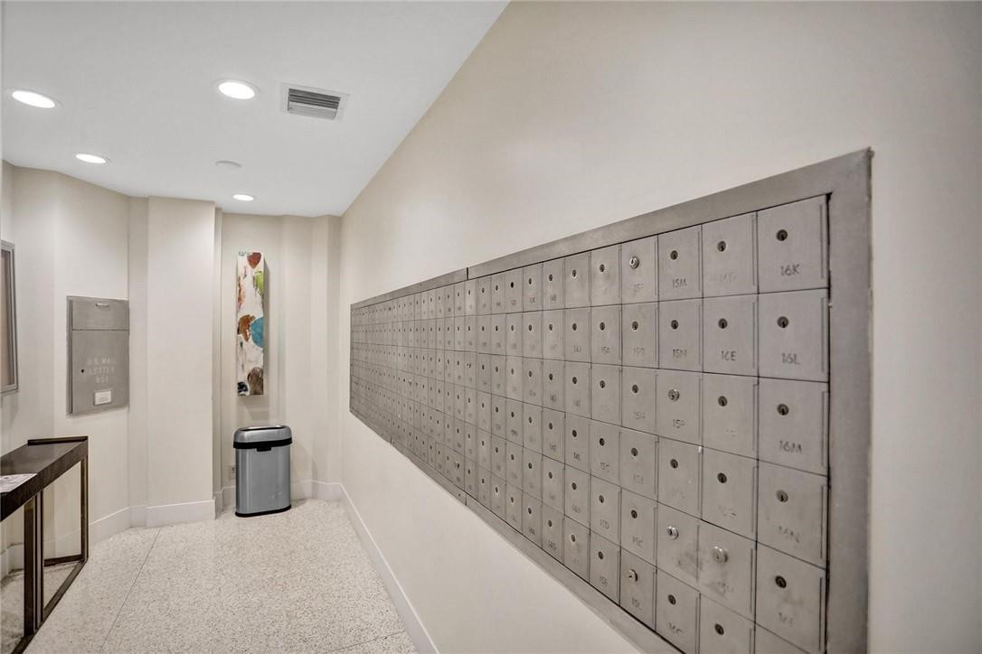 2000 S Ocean Blvd 14 F