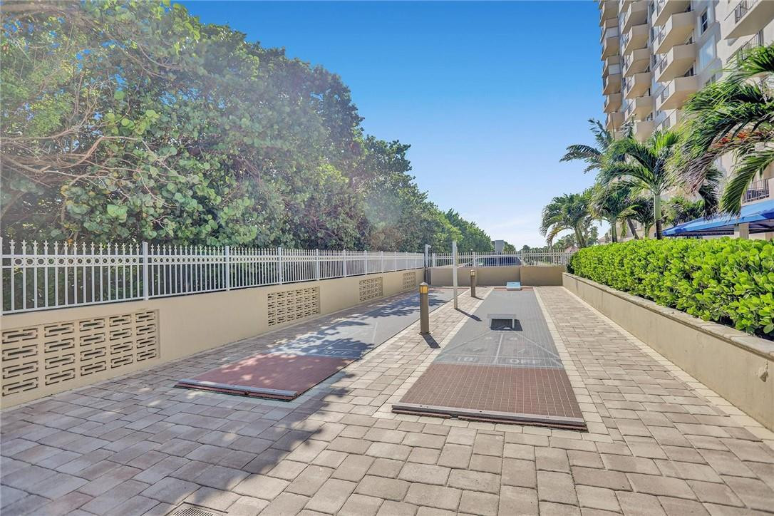 2000 S Ocean Blvd 14 F