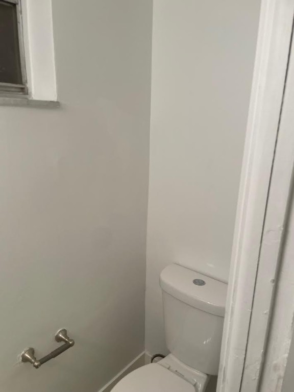 20200 NE 29th Ct 106