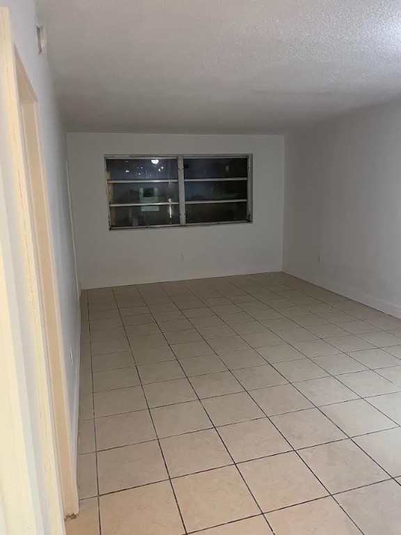 20200 NE 29th Ct 106