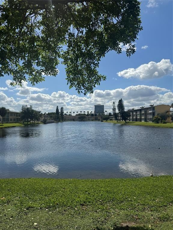 20200 NE 29th Ct 106