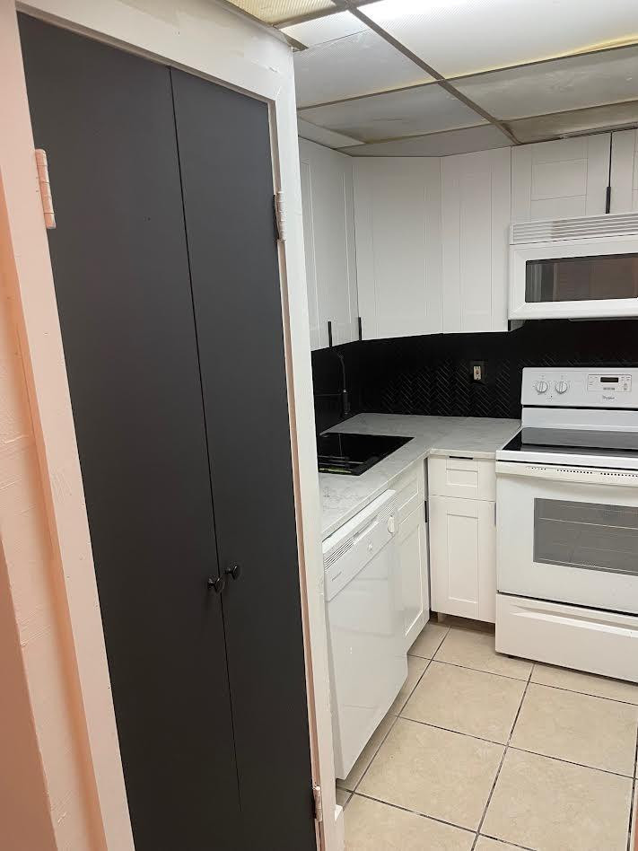 20200 NE 29th Ct 106