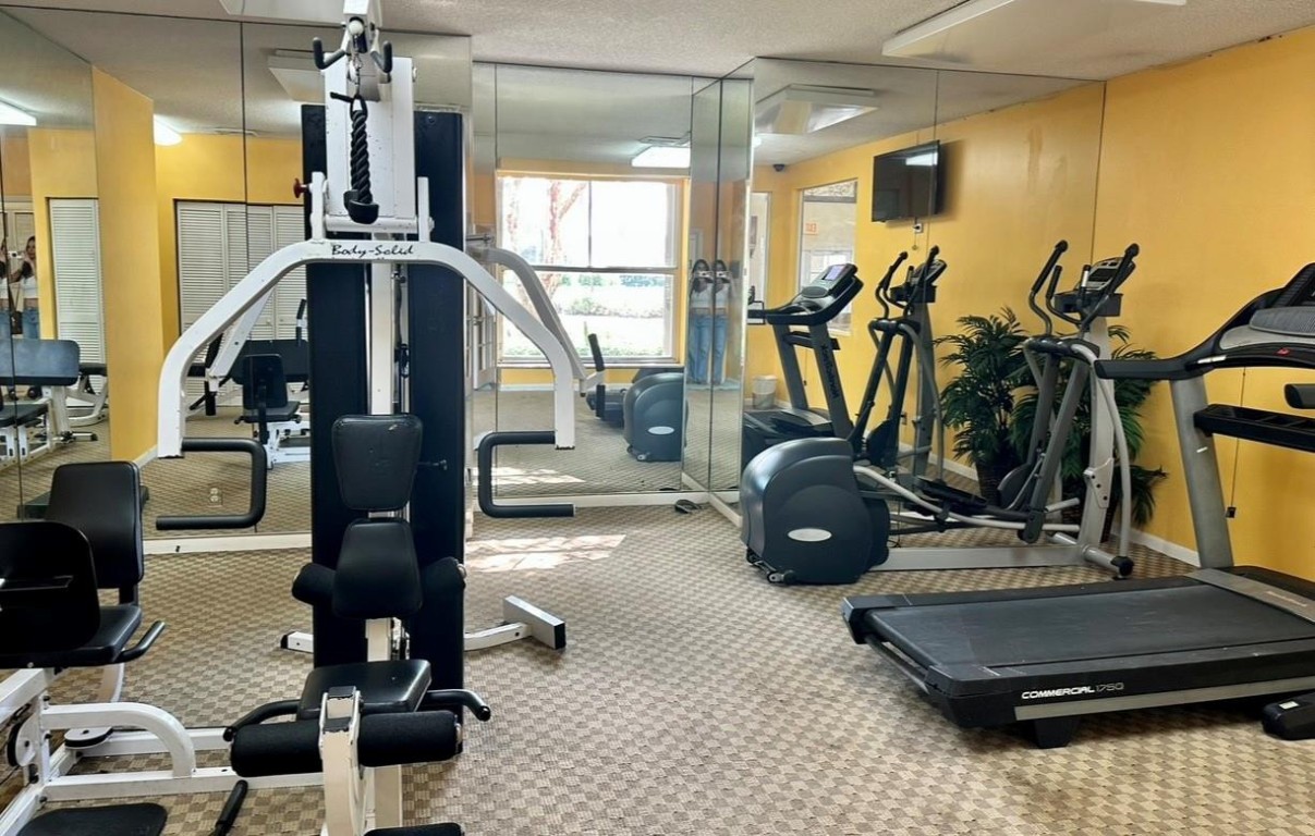 9955 Westview Drive 215, Coral Springs Unit: 215