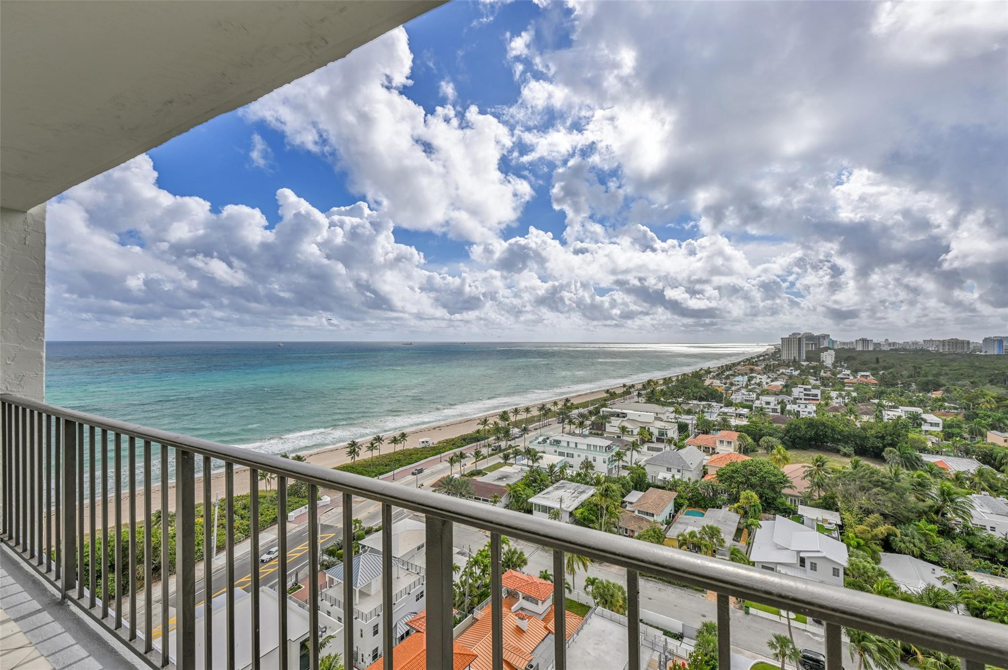 1901 N Ocean Blvd TH-D