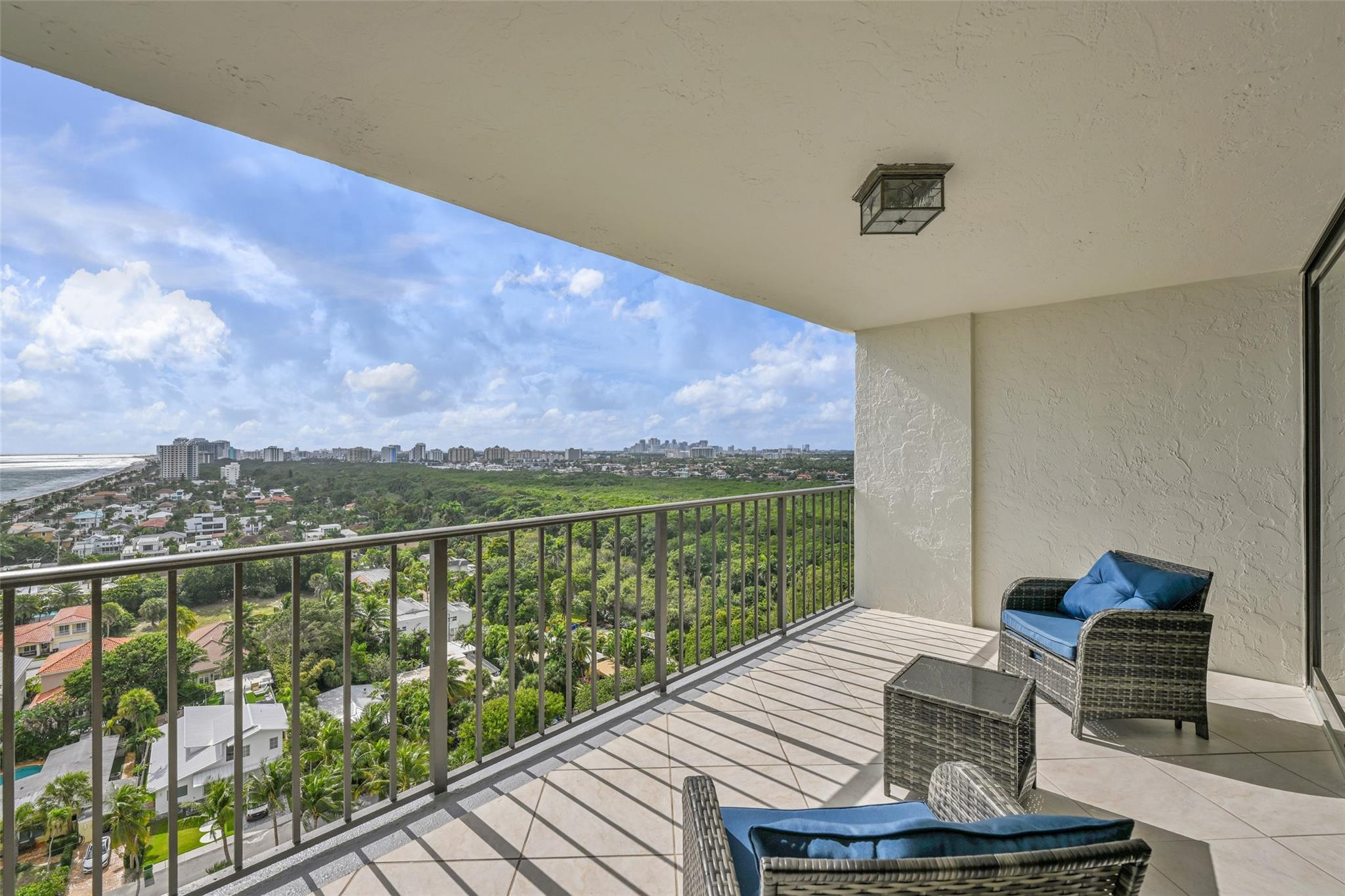 1901 N Ocean Blvd TH-D