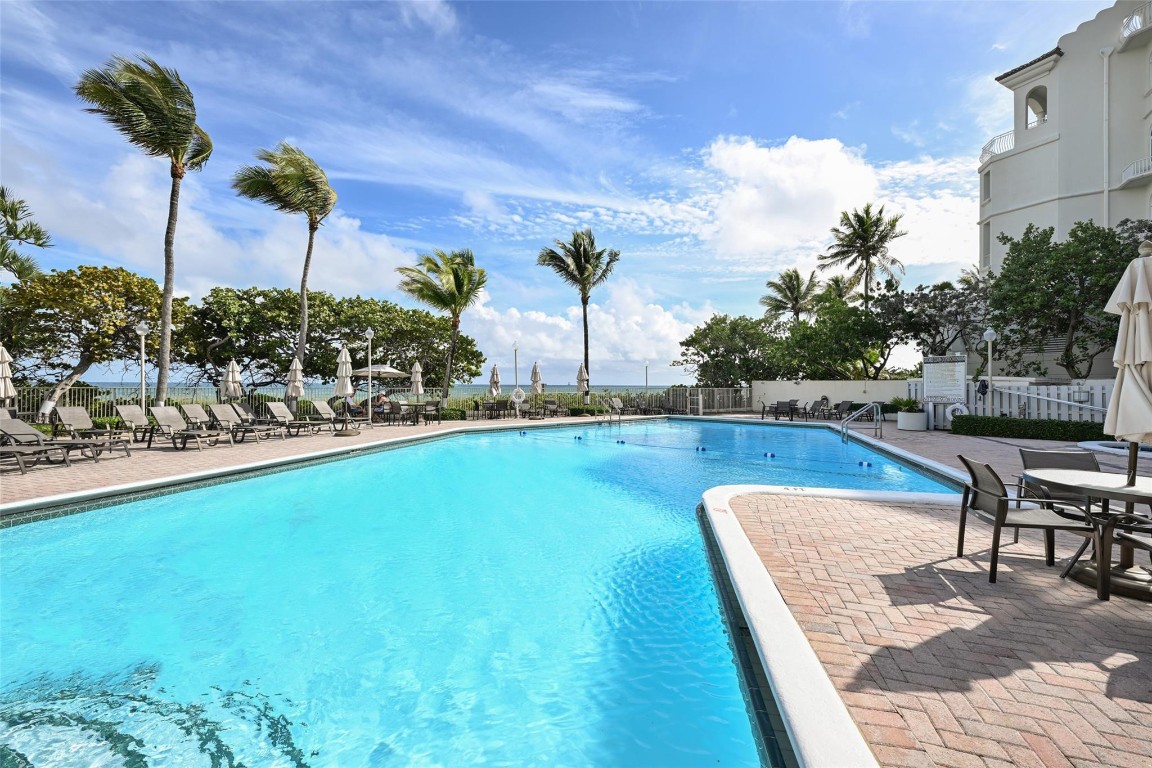 1901 N Ocean Blvd TH-D