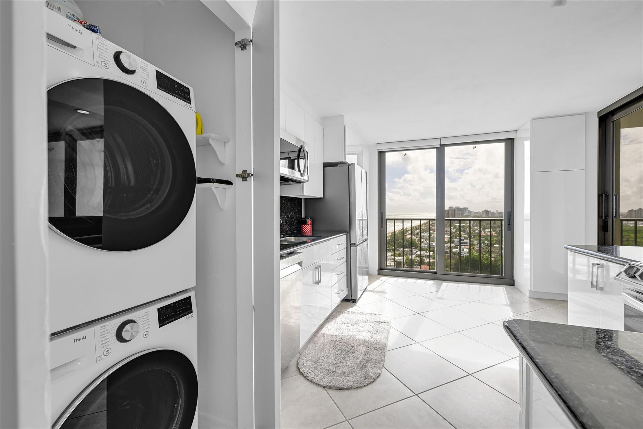 1901 N Ocean Blvd TH-D