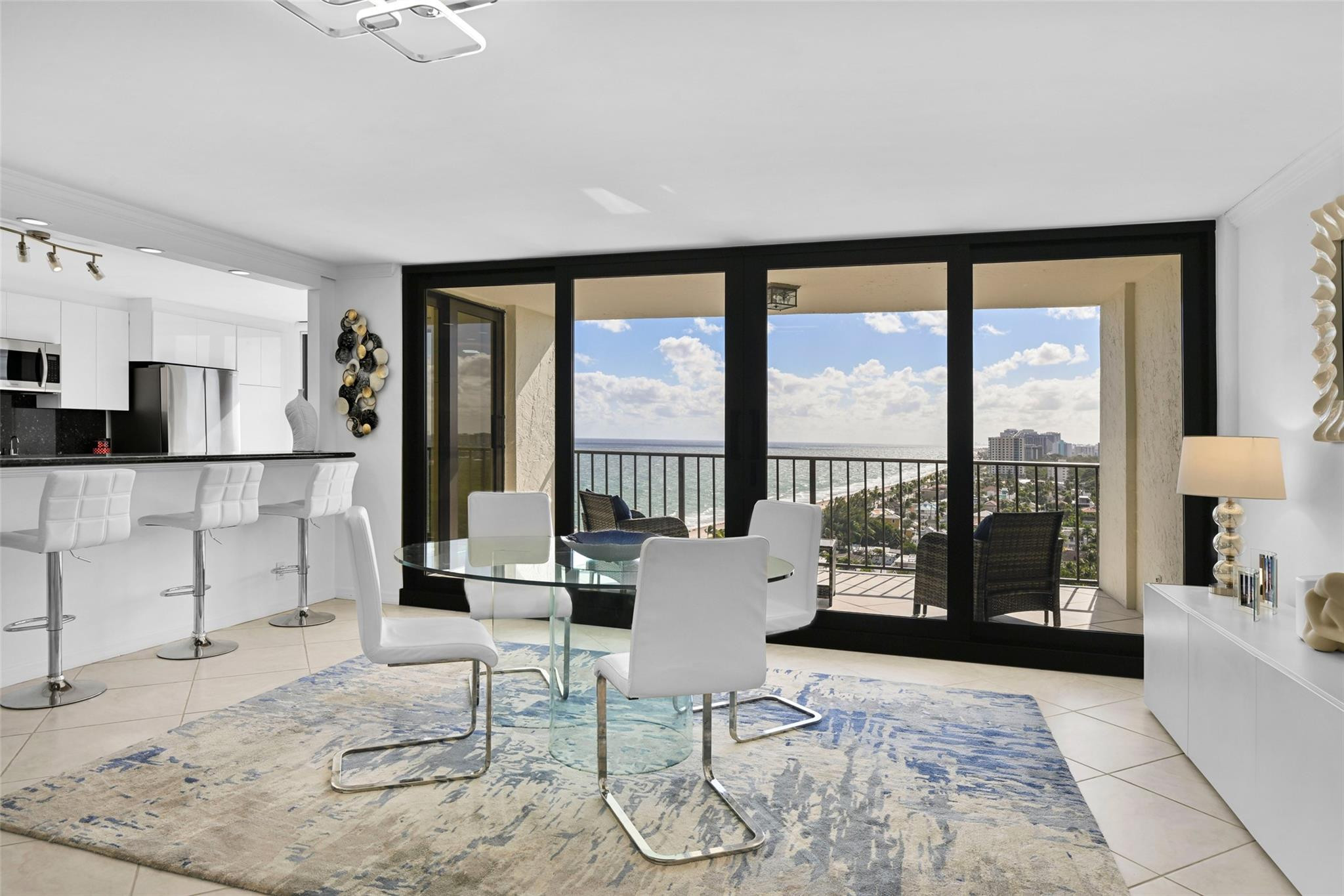 1901 N Ocean Blvd TH-D