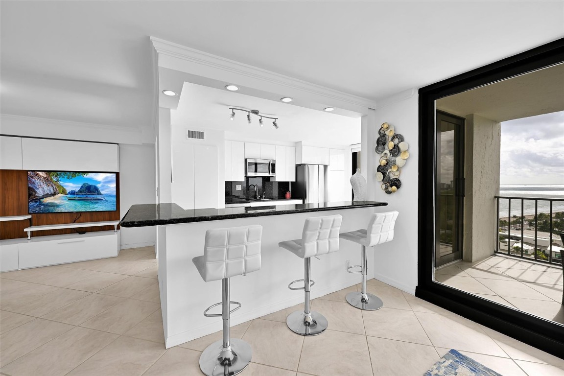 1901 N Ocean Blvd TH-D