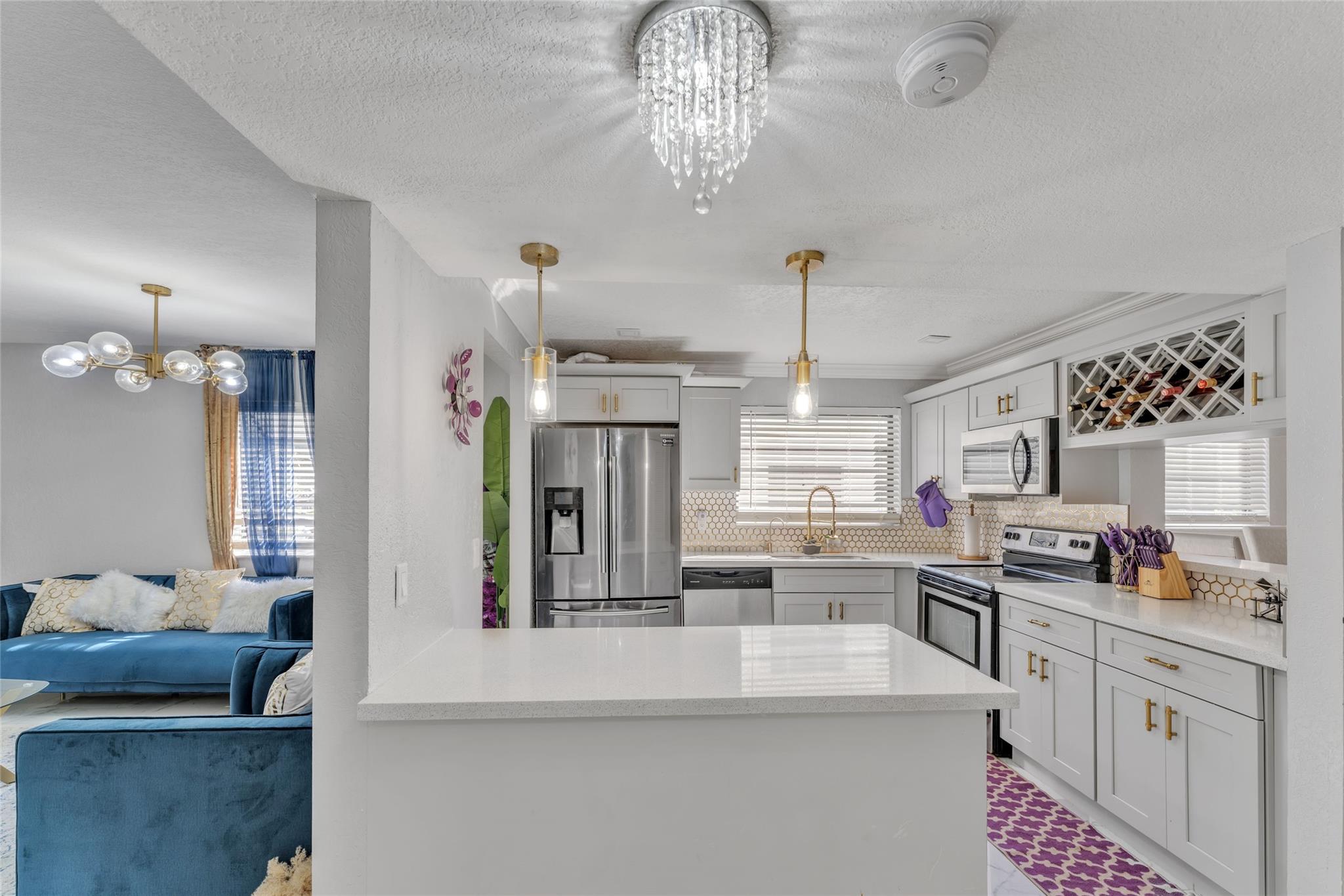 7653 NW 79th Ave 208