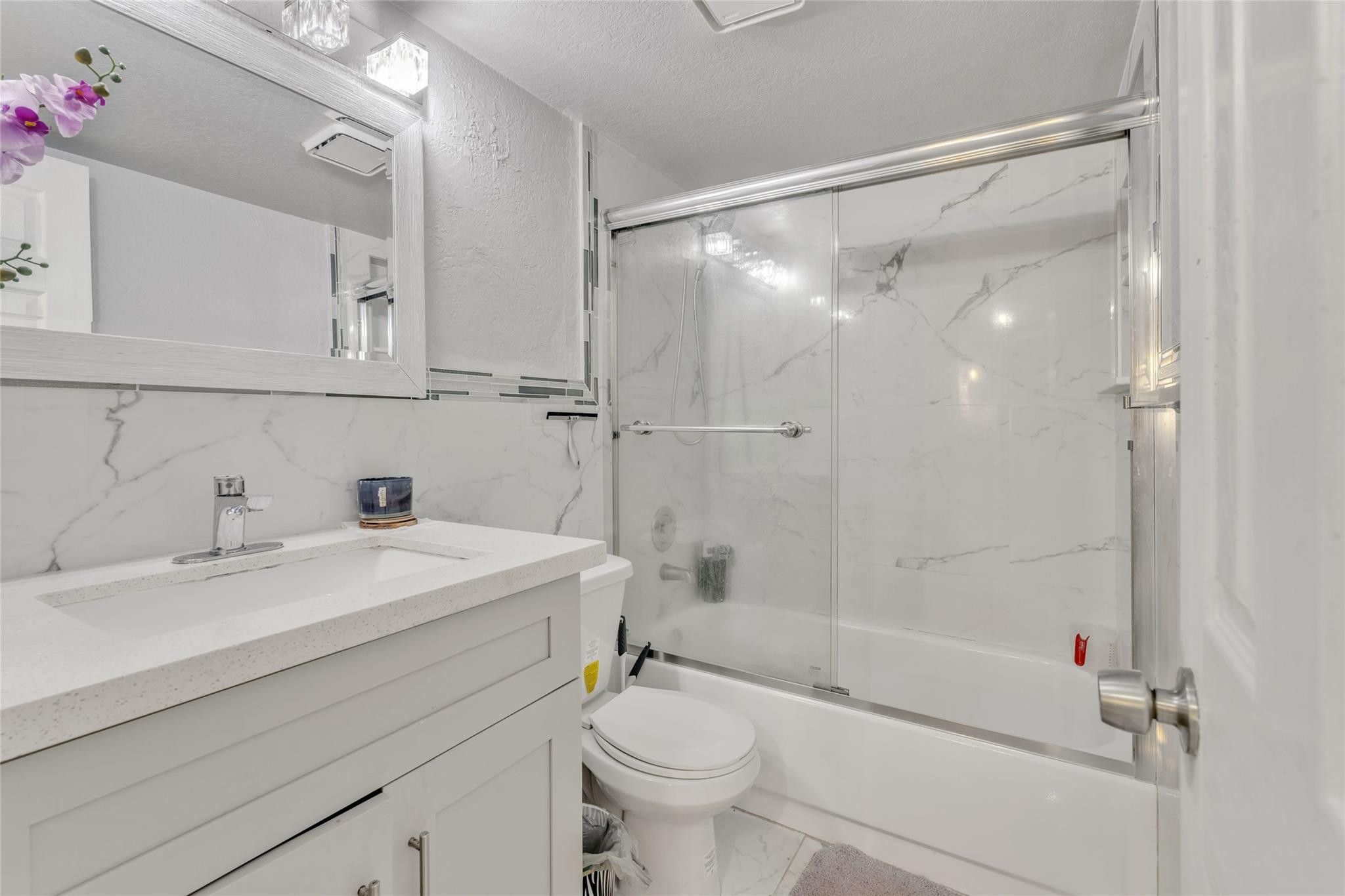 7653 NW 79th Ave 208