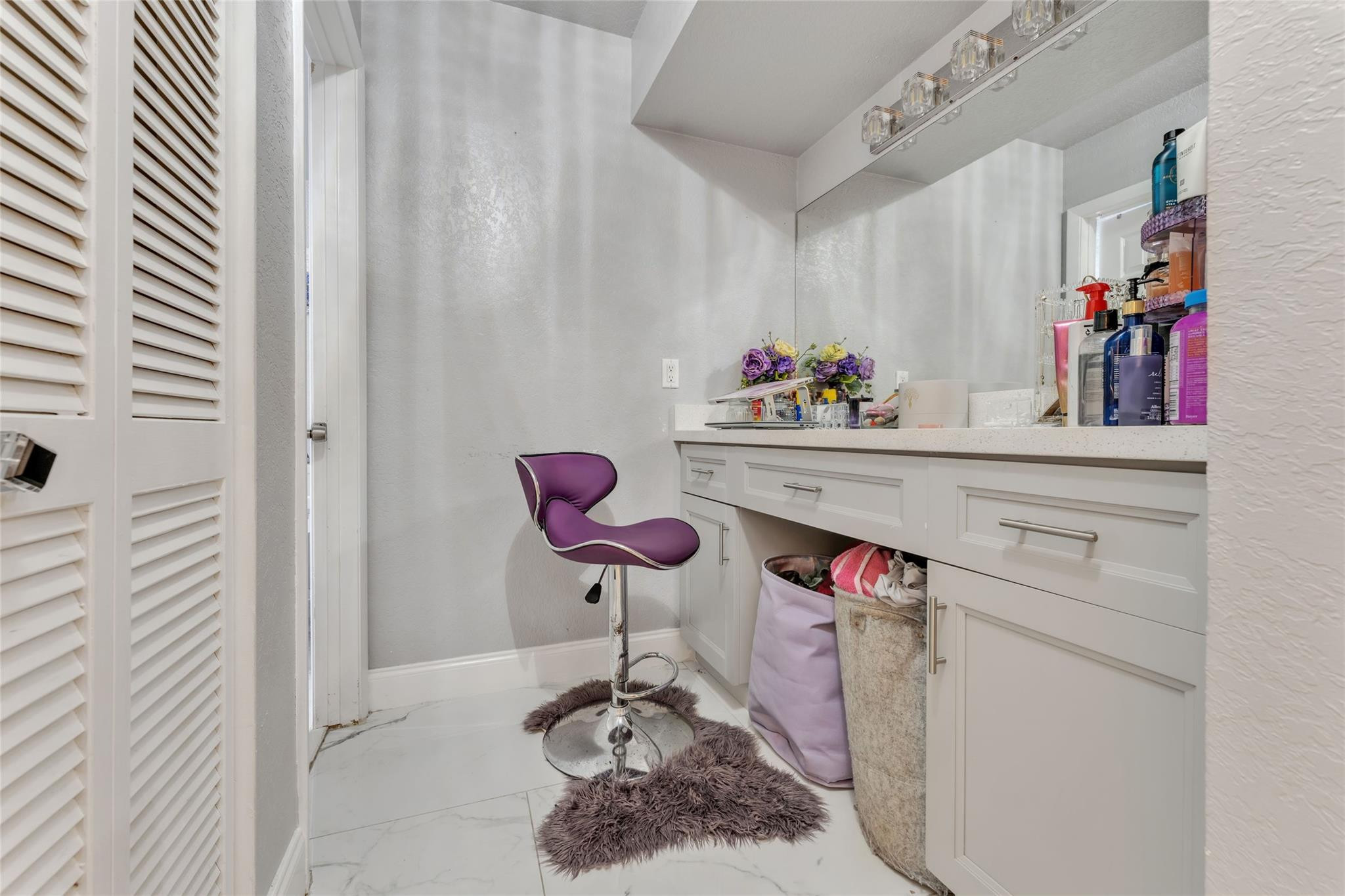 7653 NW 79th Ave 208