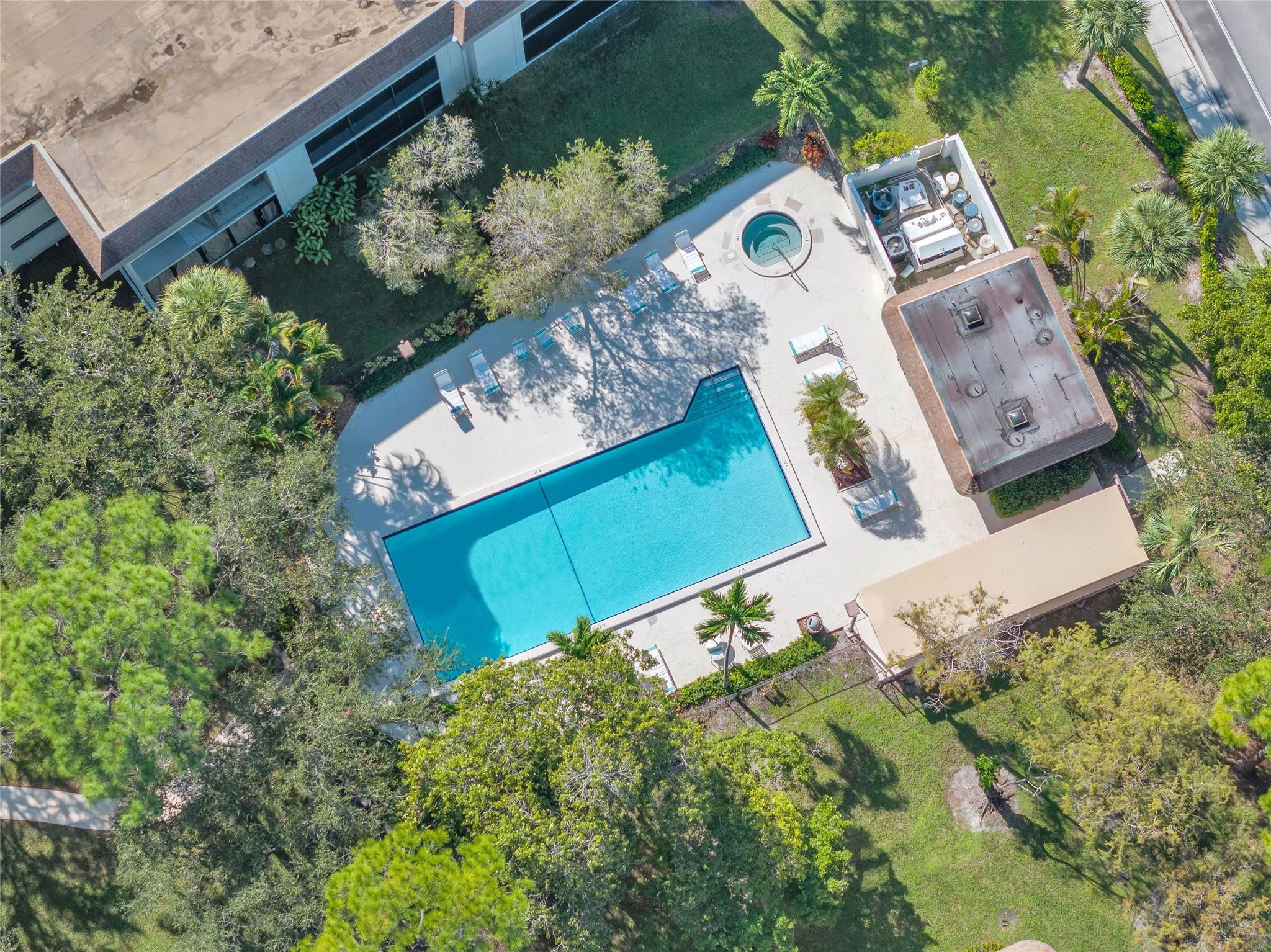 7653 NW 79th Ave 208