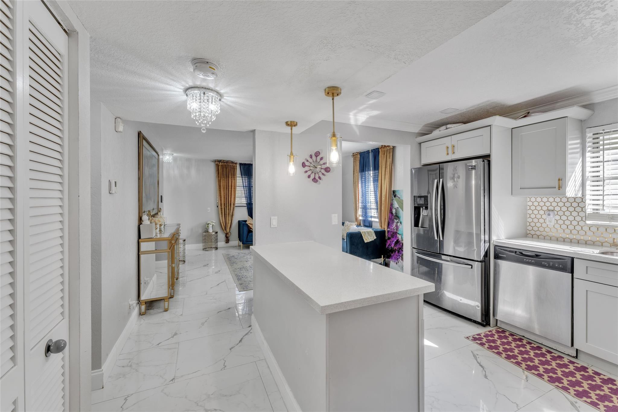 7653 NW 79th Ave 208