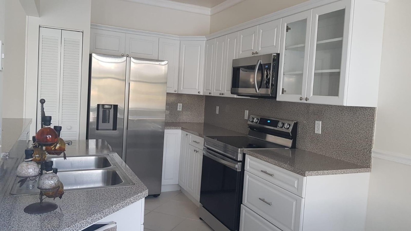 1404 NW 126th Ave 1404