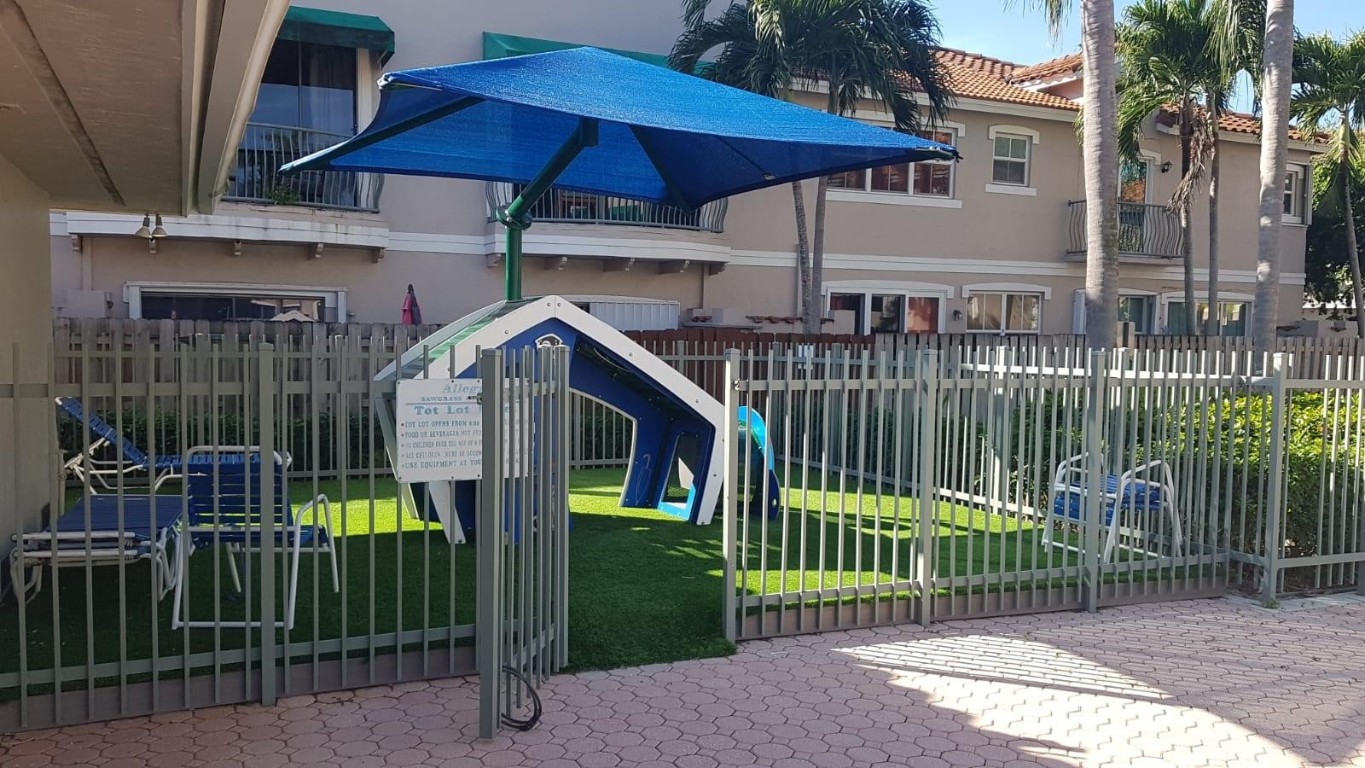 1404 NW 126th Ave 1404