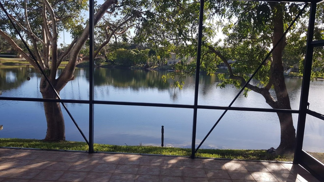 1404 NW 126th Ave 1404