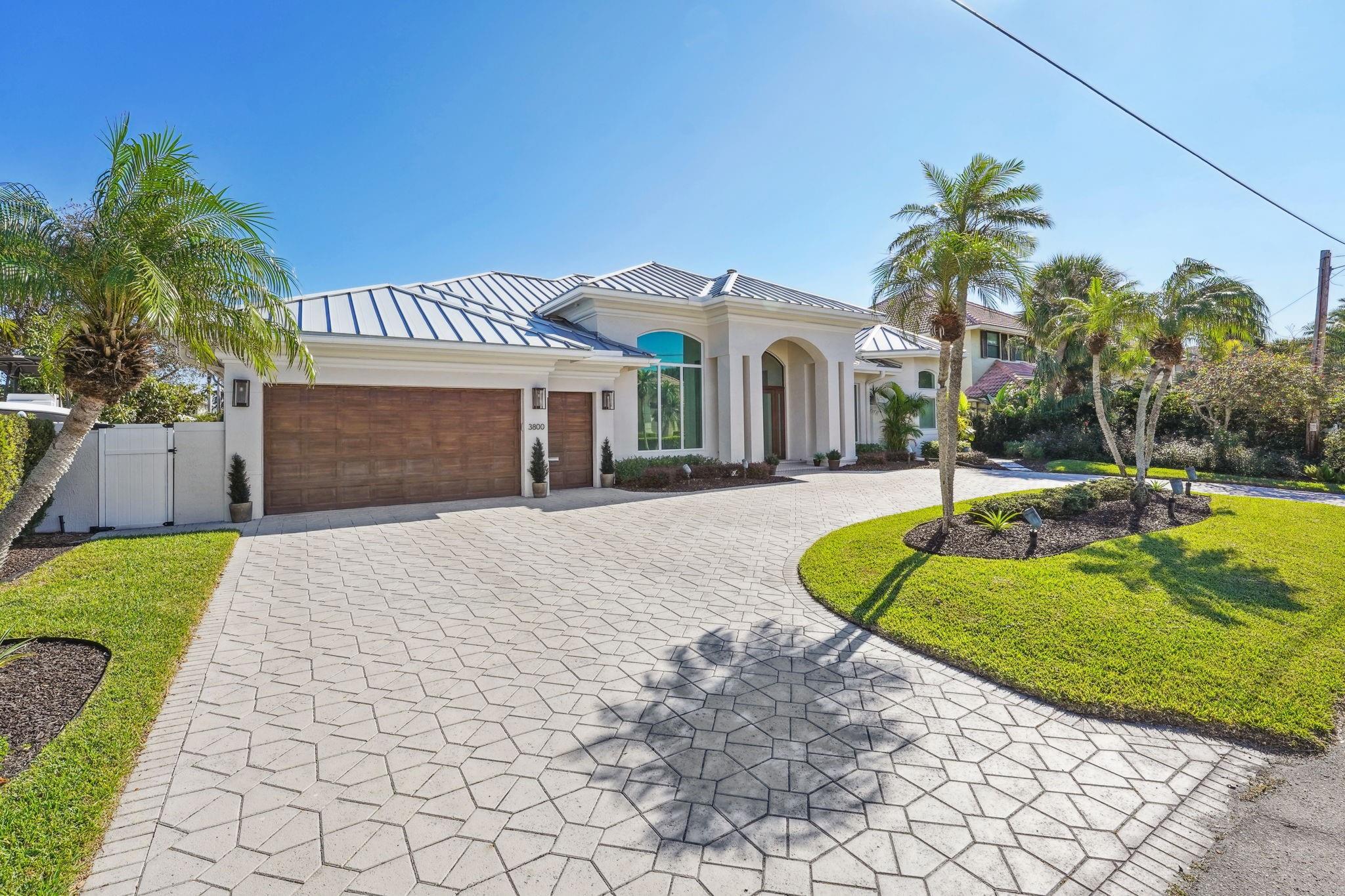 3800 NE 30th Ave