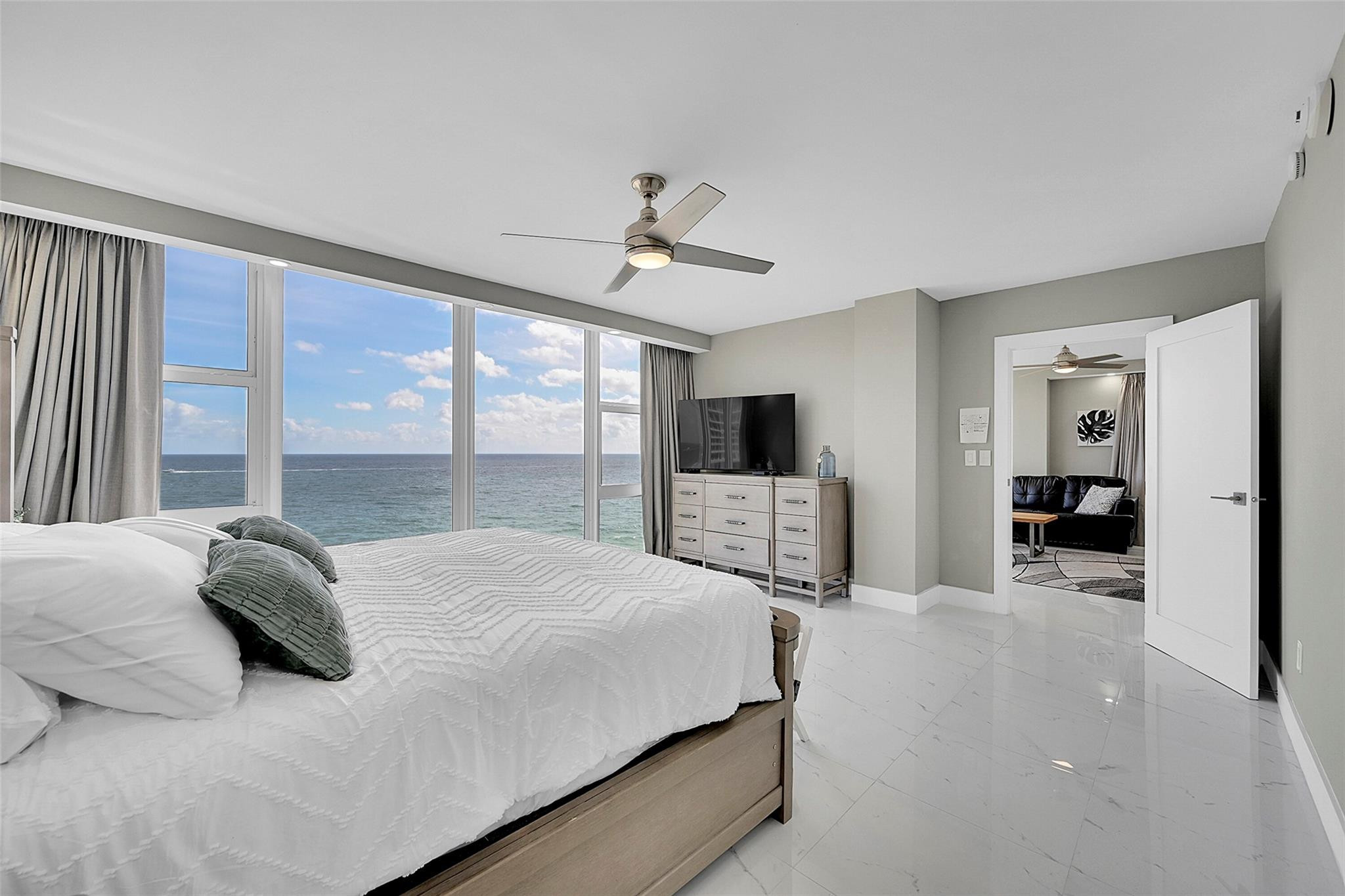 4040 Galt Ocean Dr 616