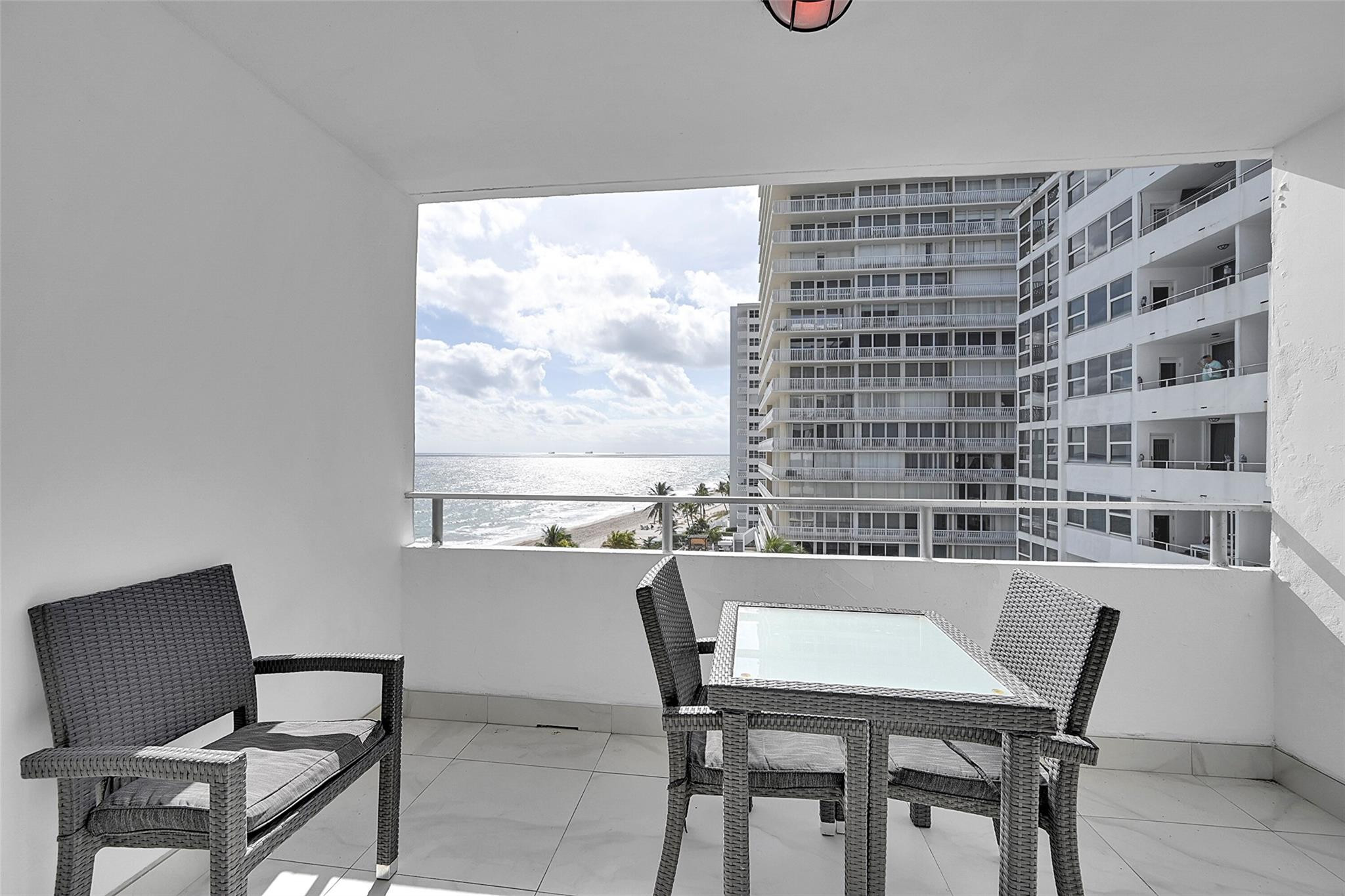 4040 Galt Ocean Dr 616