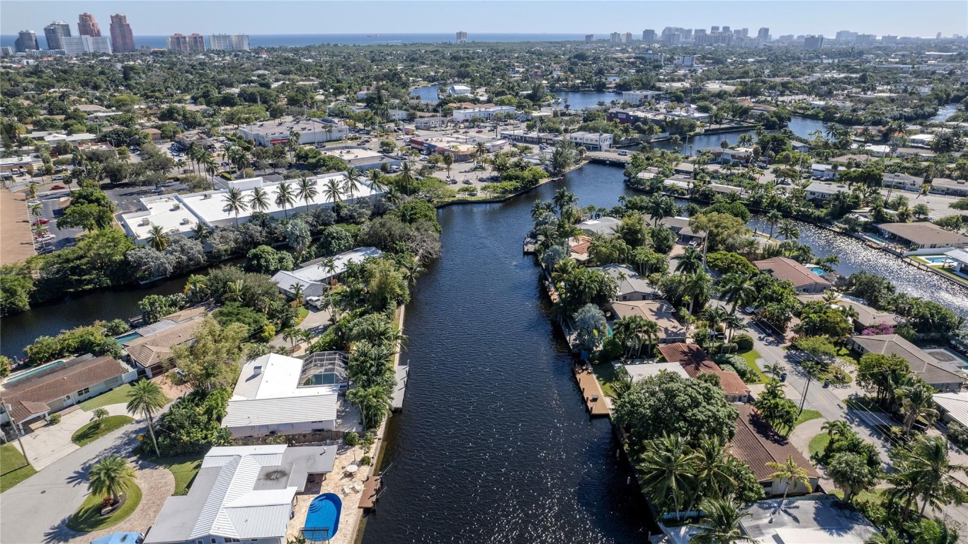 2124 Coral Shores Dr