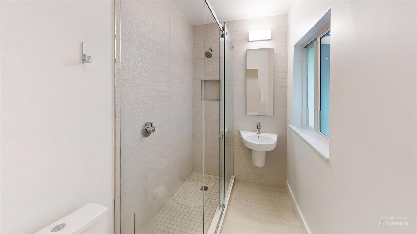 2124 Coral Shores Dr