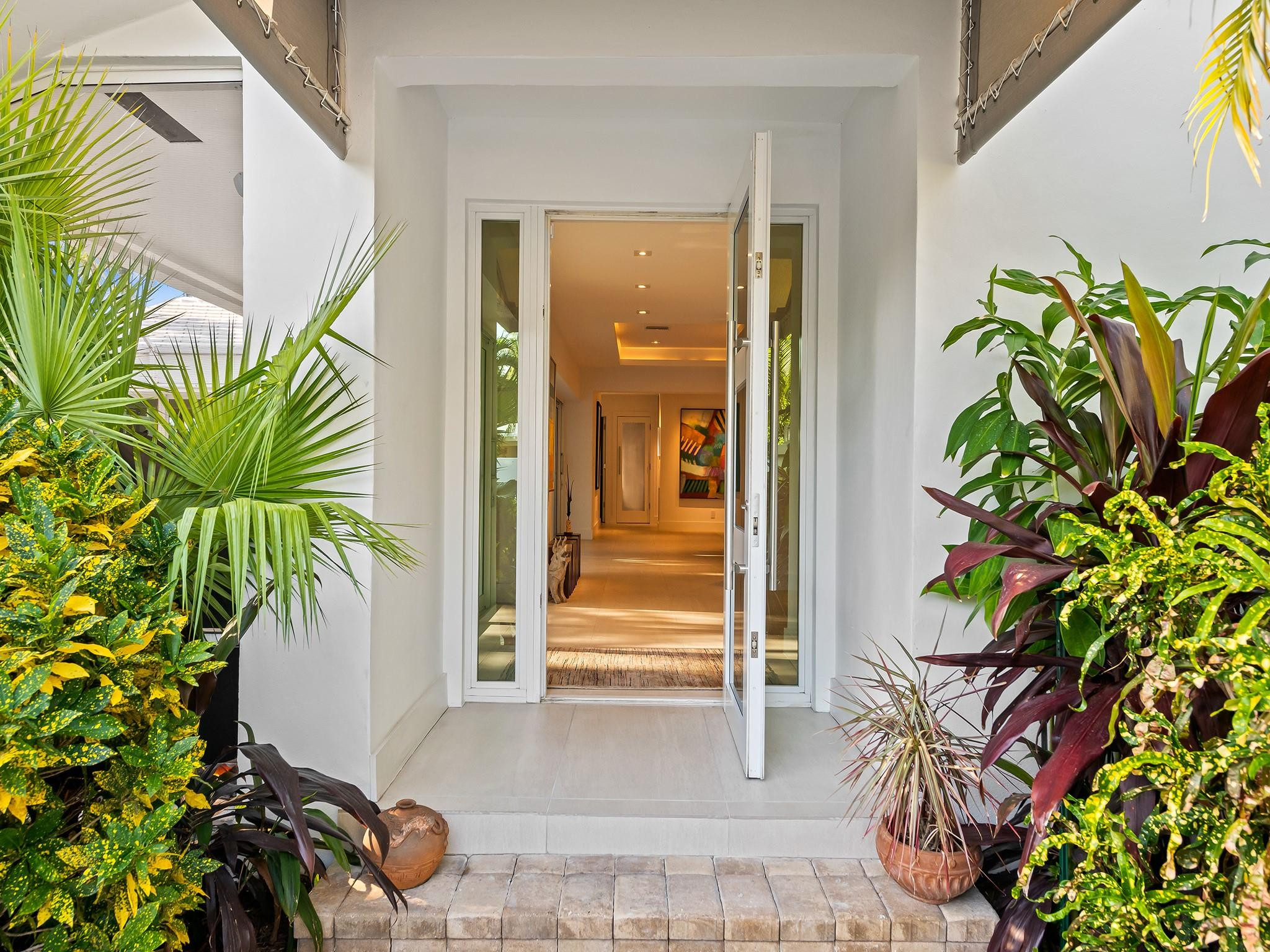 2124 Coral Shores Dr