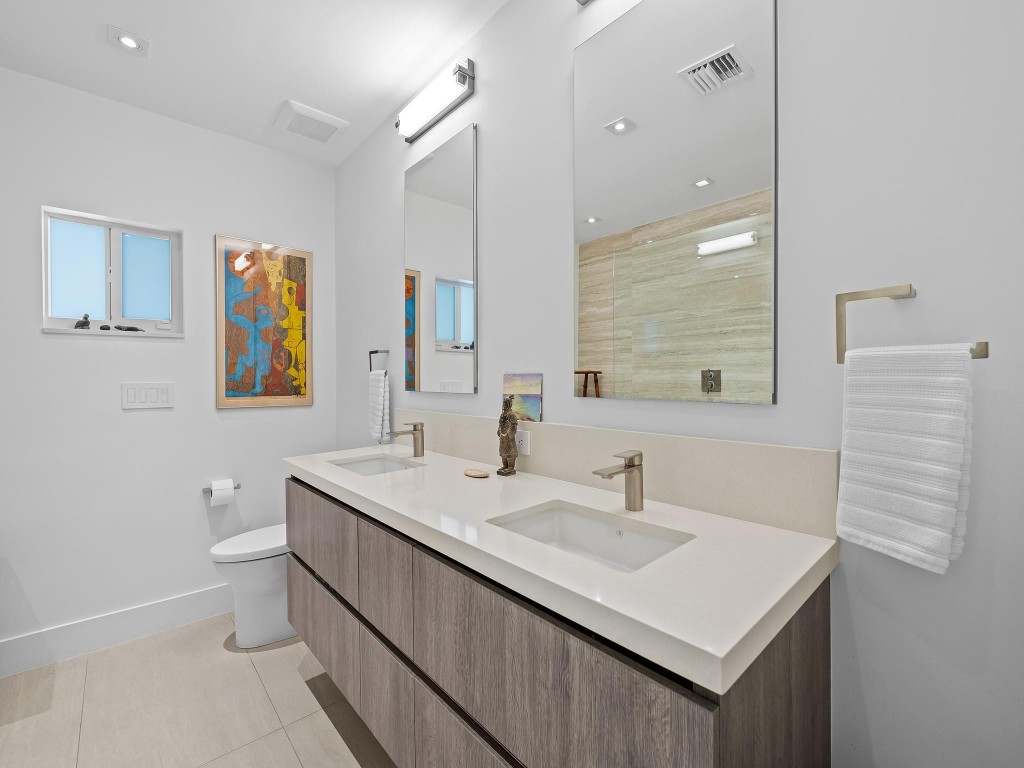 2124 Coral Shores Dr