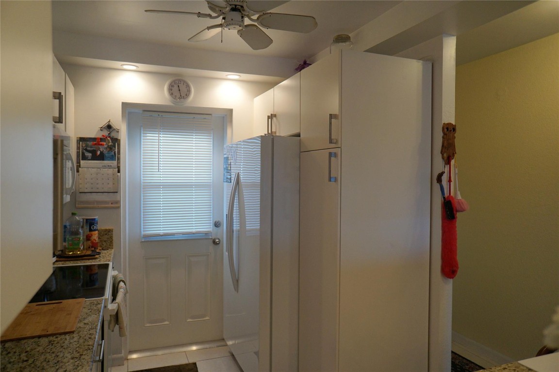 1427 E Hillsboro Blvd 628