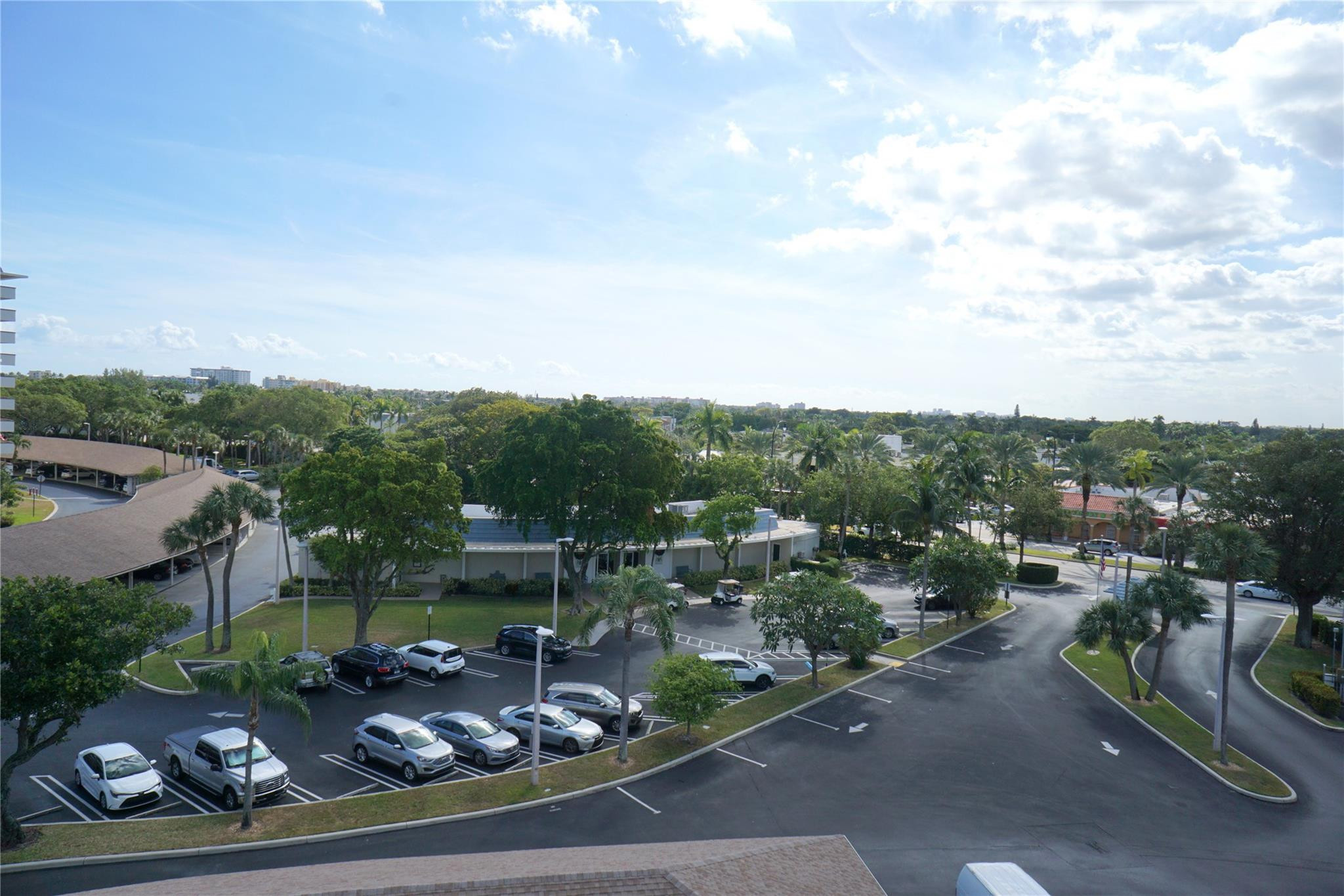 1427 E Hillsboro Blvd 628