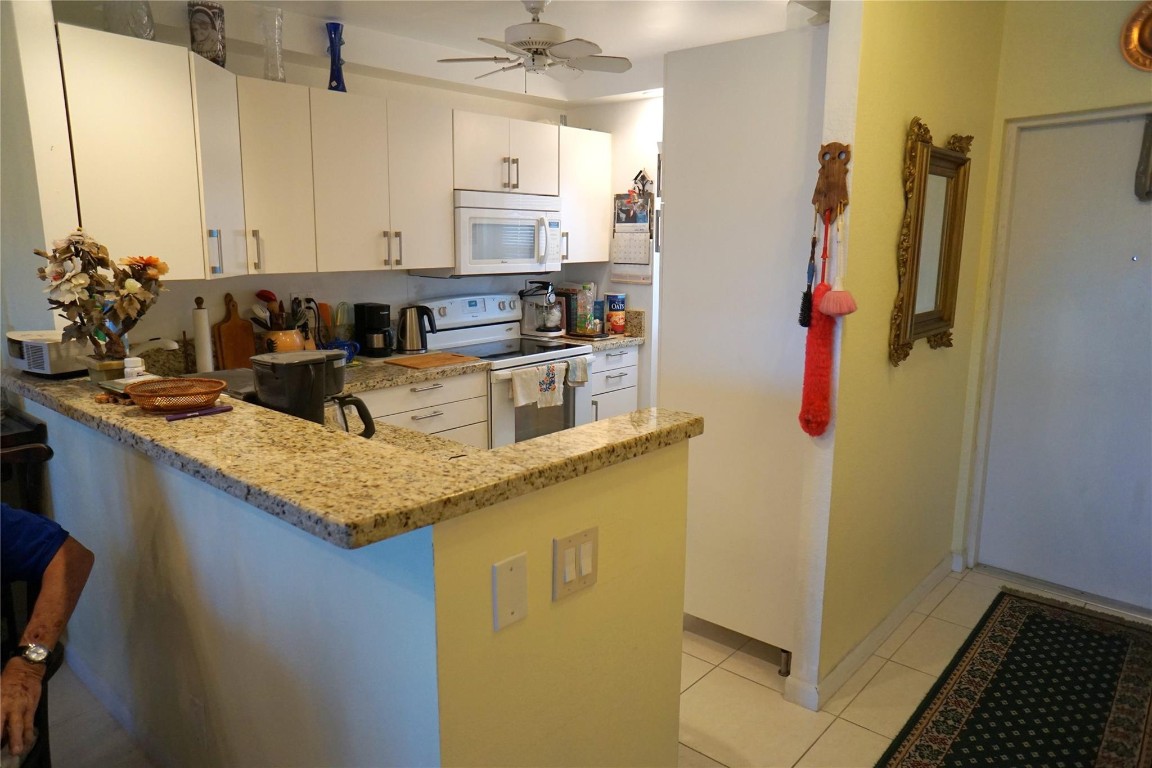 1427 E Hillsboro Blvd 628