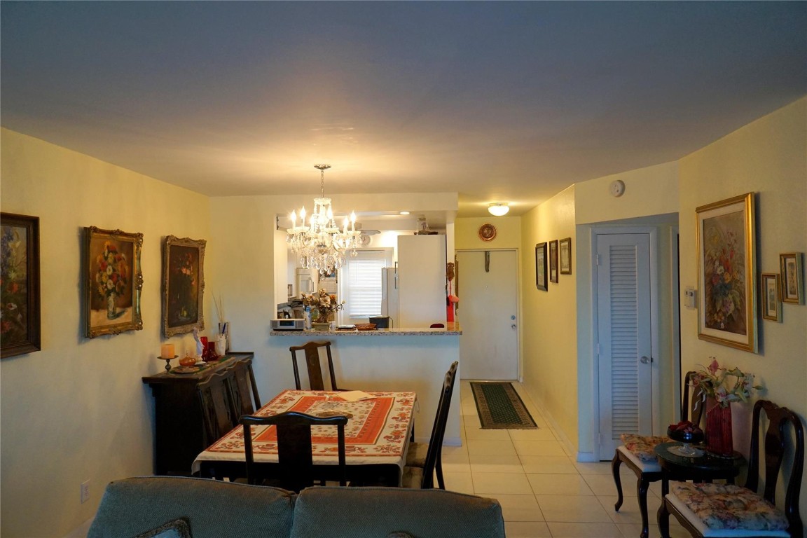 1427 E Hillsboro Blvd 628