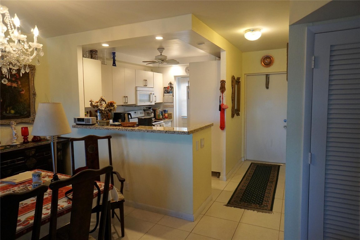 1427 E Hillsboro Blvd 628