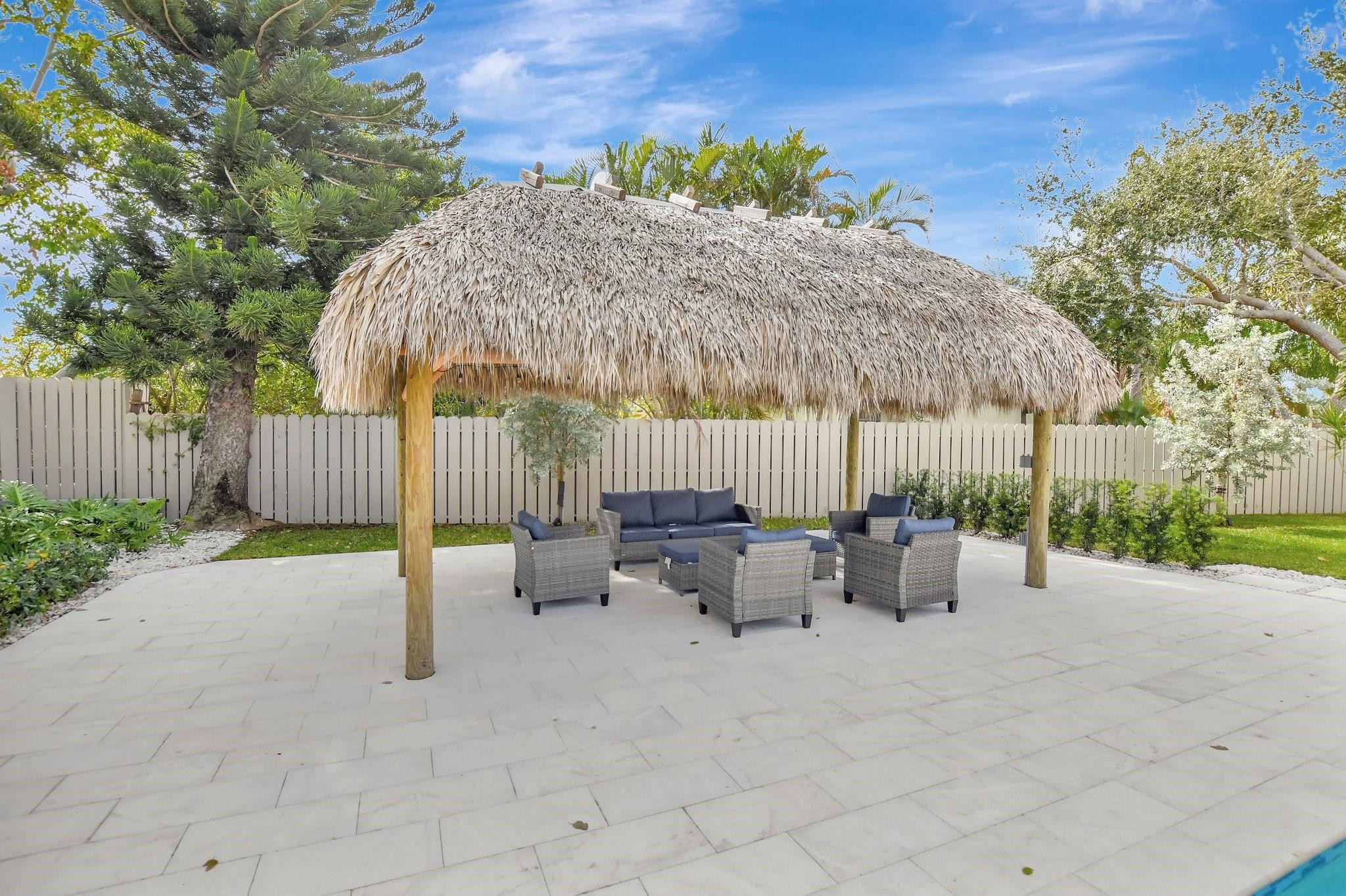 1388 Gallinule Cir