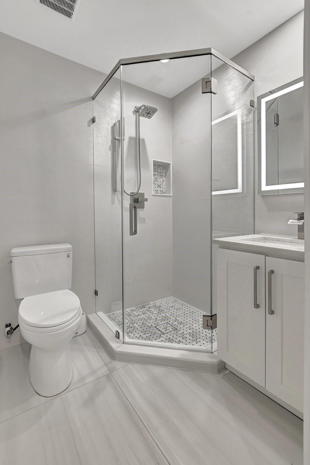 1388 Gallinule Cir