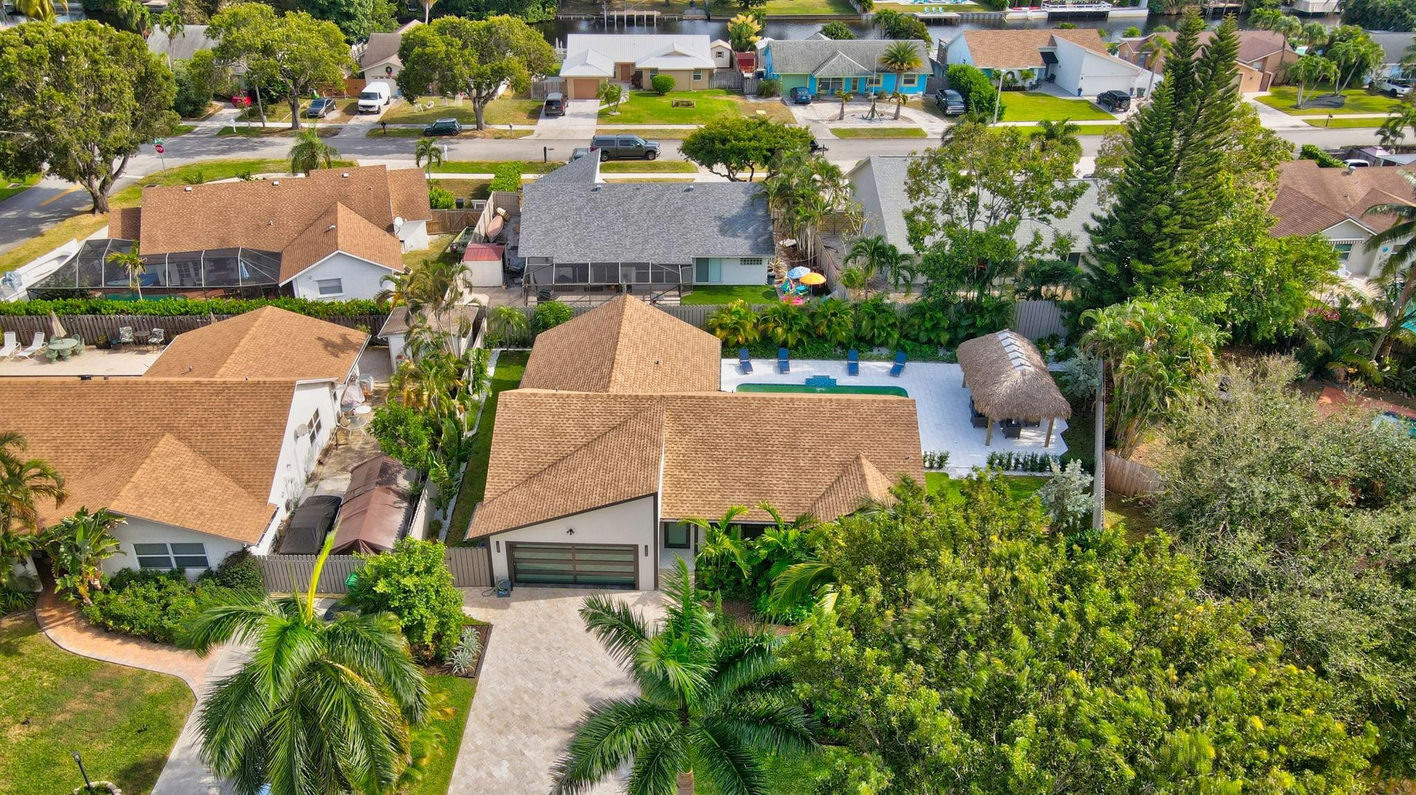 1388 Gallinule Cir