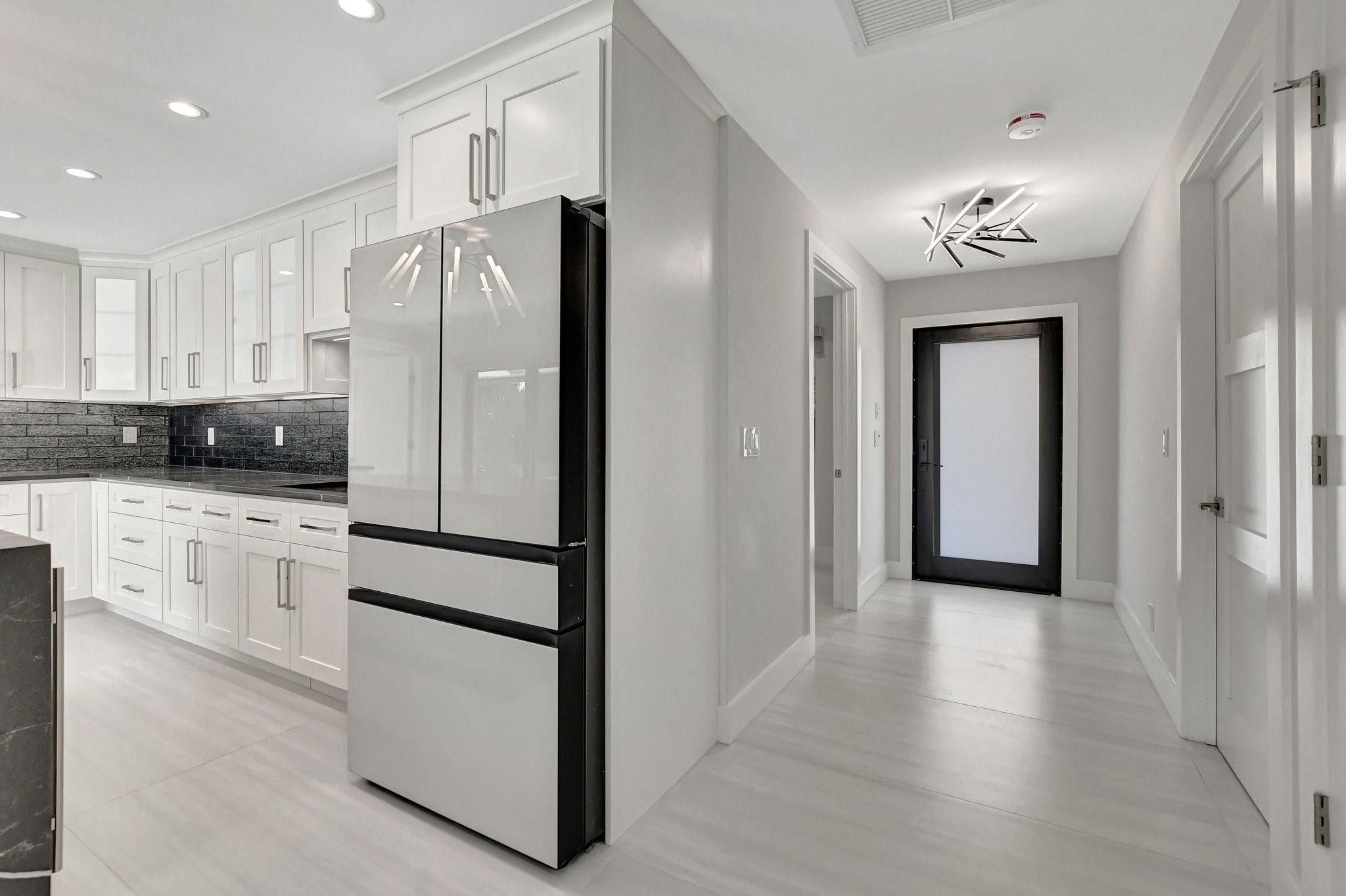 1388 Gallinule Cir
