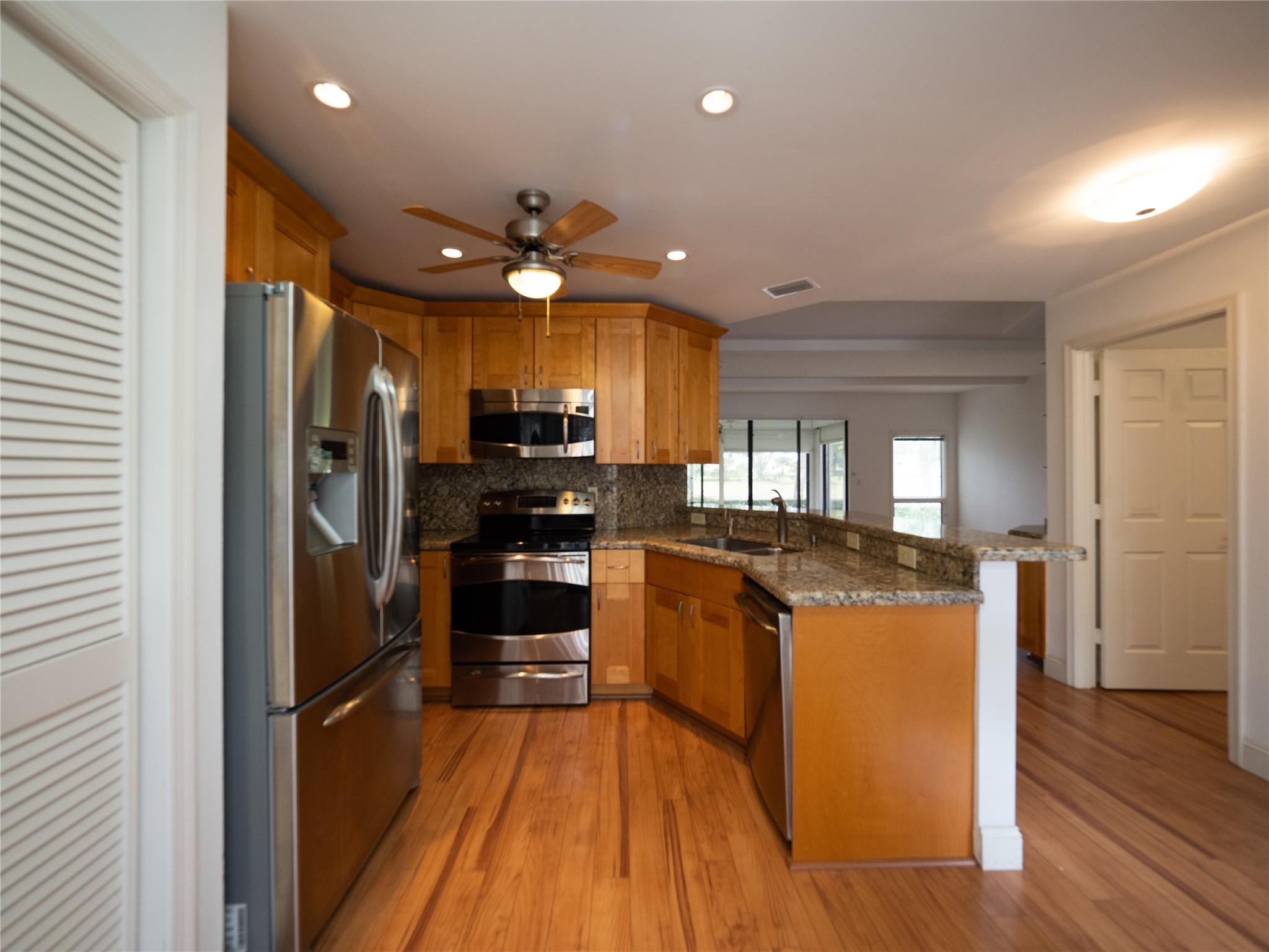 7878 Seville Place 2503
