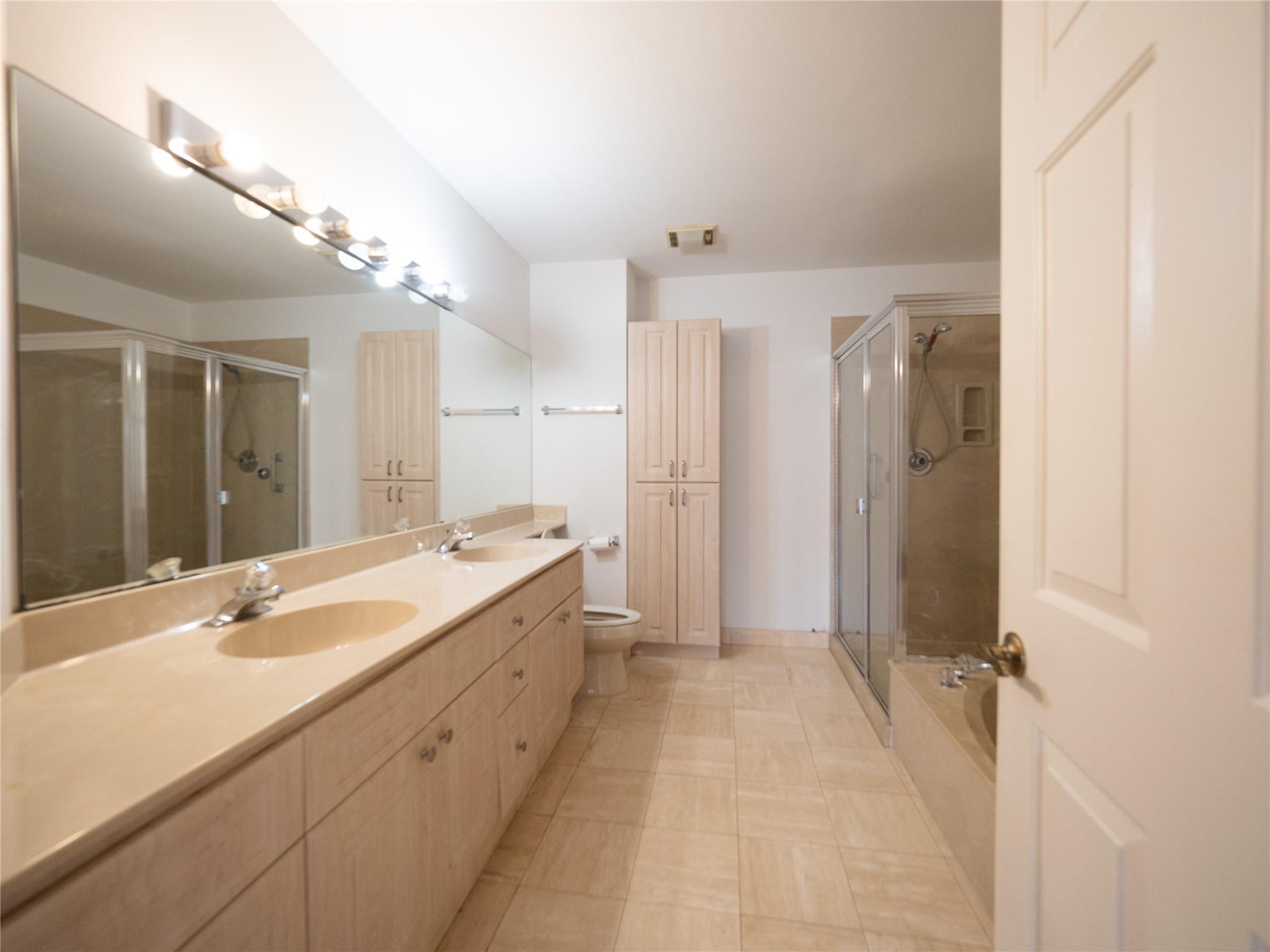 7878 Seville Place 2503