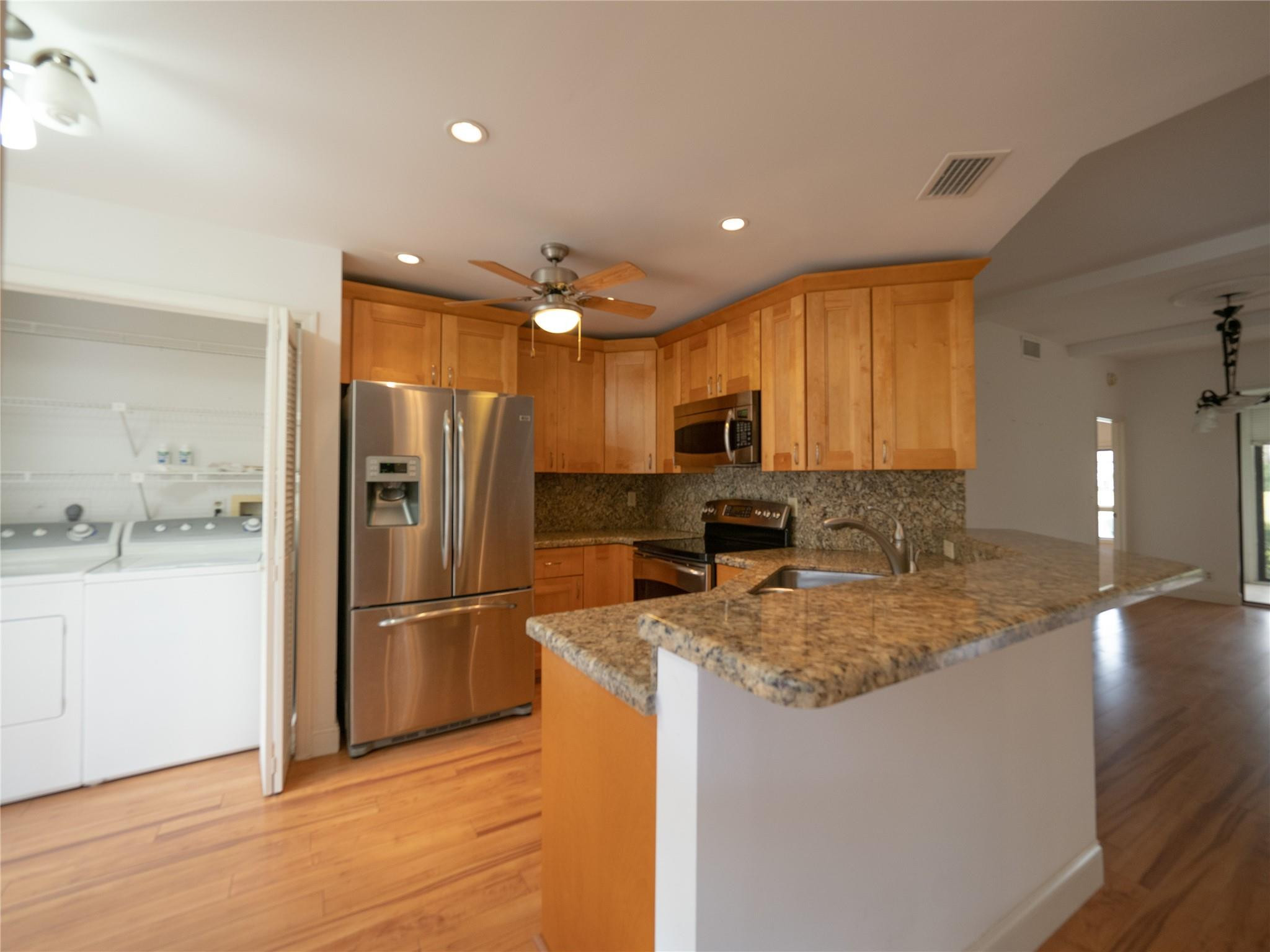 7878 Seville Place 2503