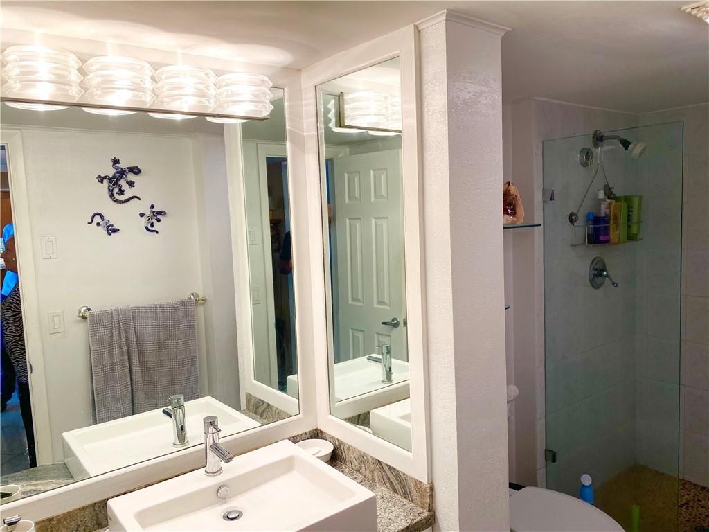 1 Las Olas Circle 1104