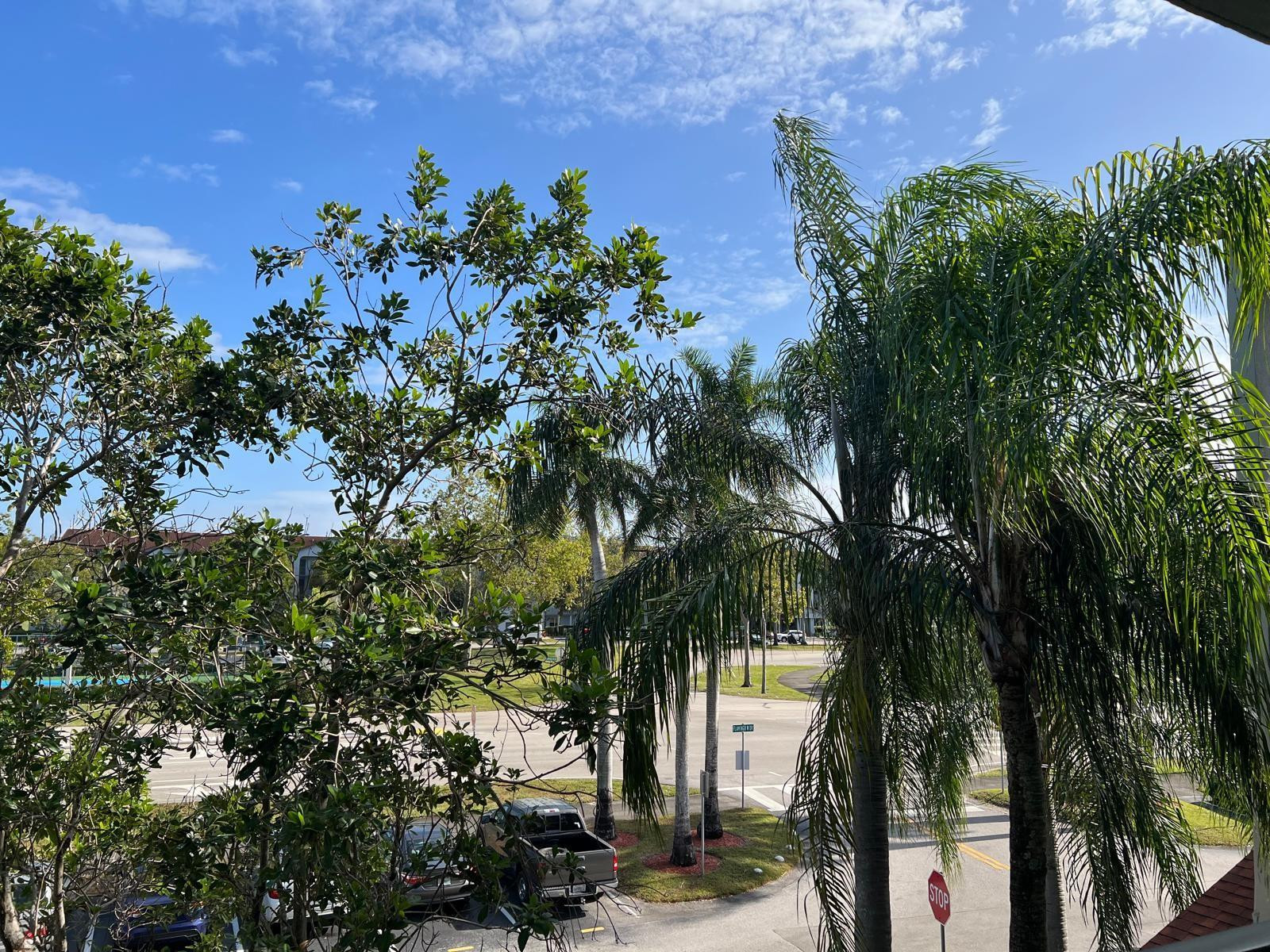 1300 SW 130th Avenue 304F, Pembroke Pines Unit: 304F