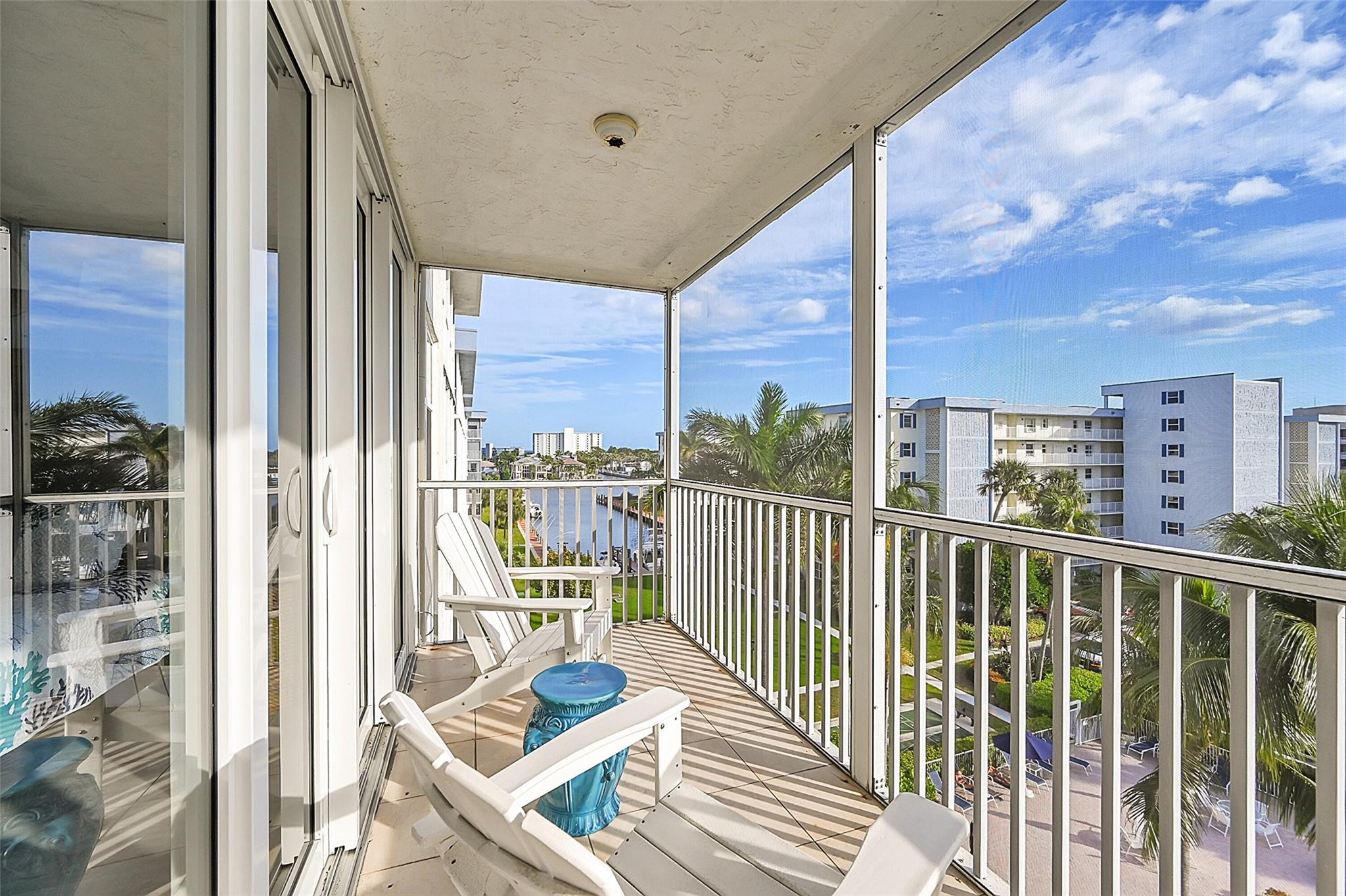 1 Harbourside Dr 4-607