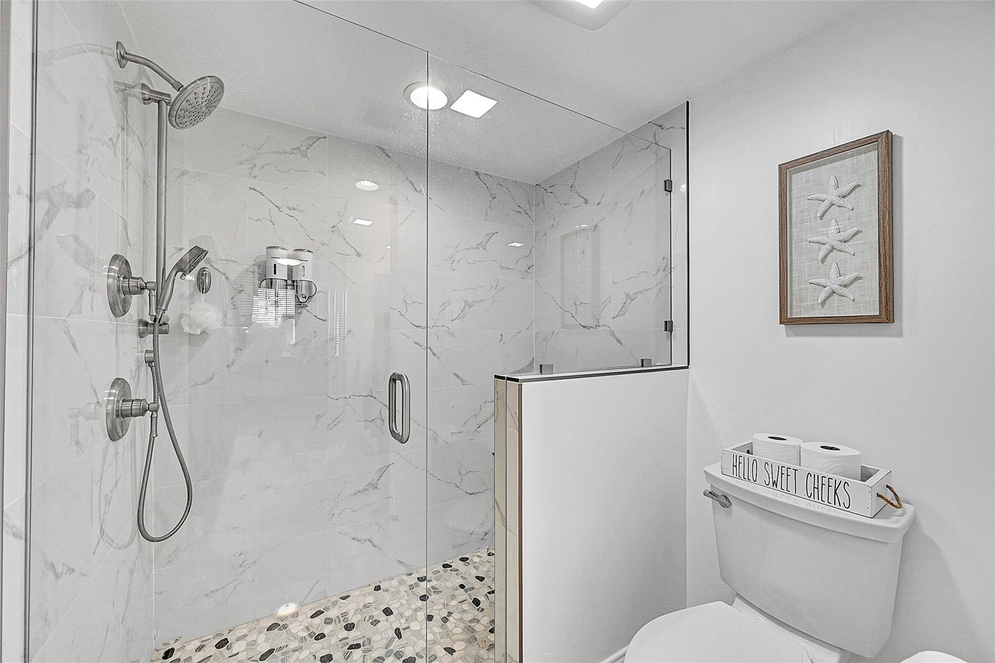 1 Harbourside Dr 4-607